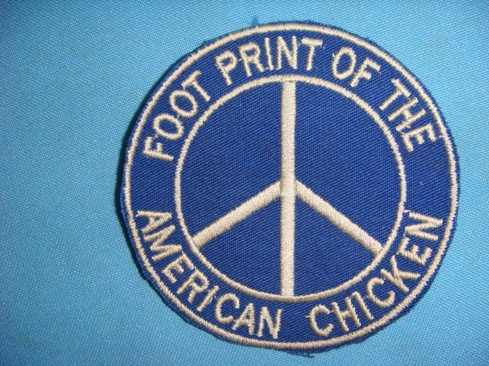 VIETNAM WAR PATCH, USAF FOOT PRINT OF THE AMERICAN CHICKEN