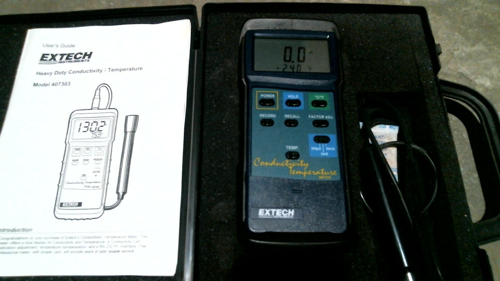 EXTECH 407303 CONDUCTIVITY TEMPERATURE METER W/CASE  -FREE SHIPPING