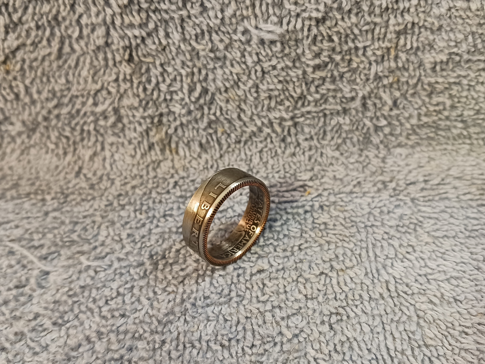 1989 Washington Quarters, Handmade Coin Ring, Size 8