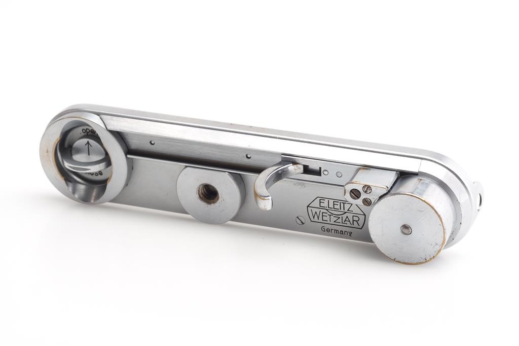 Leitz Leica SCNOO Rapid Winder Chrome For Leica Model III-IIIb