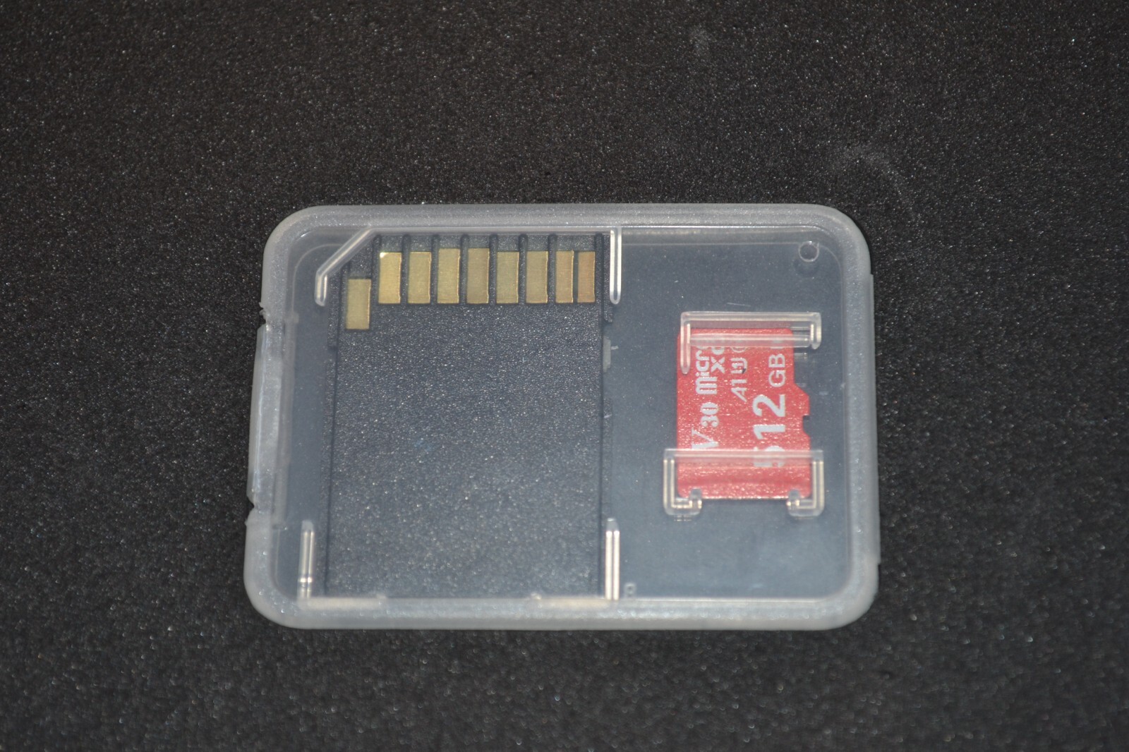 MicroSDXC UHS-I Card 512GB includes adapter