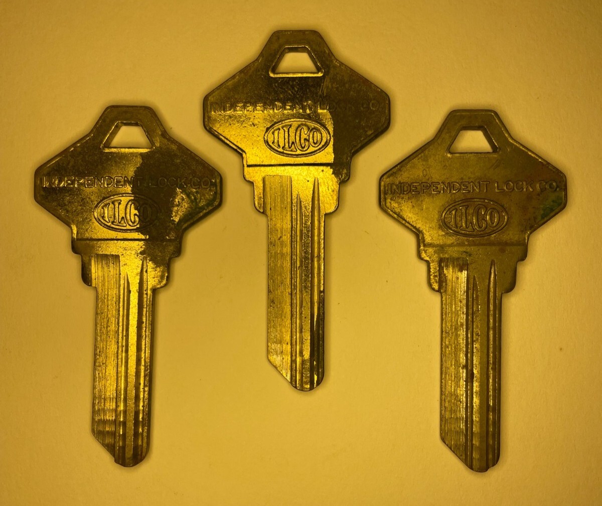 Key Blank Ilco 1145F   Set of 4 Key Blanks  Made In Fitchburg Massachusetts