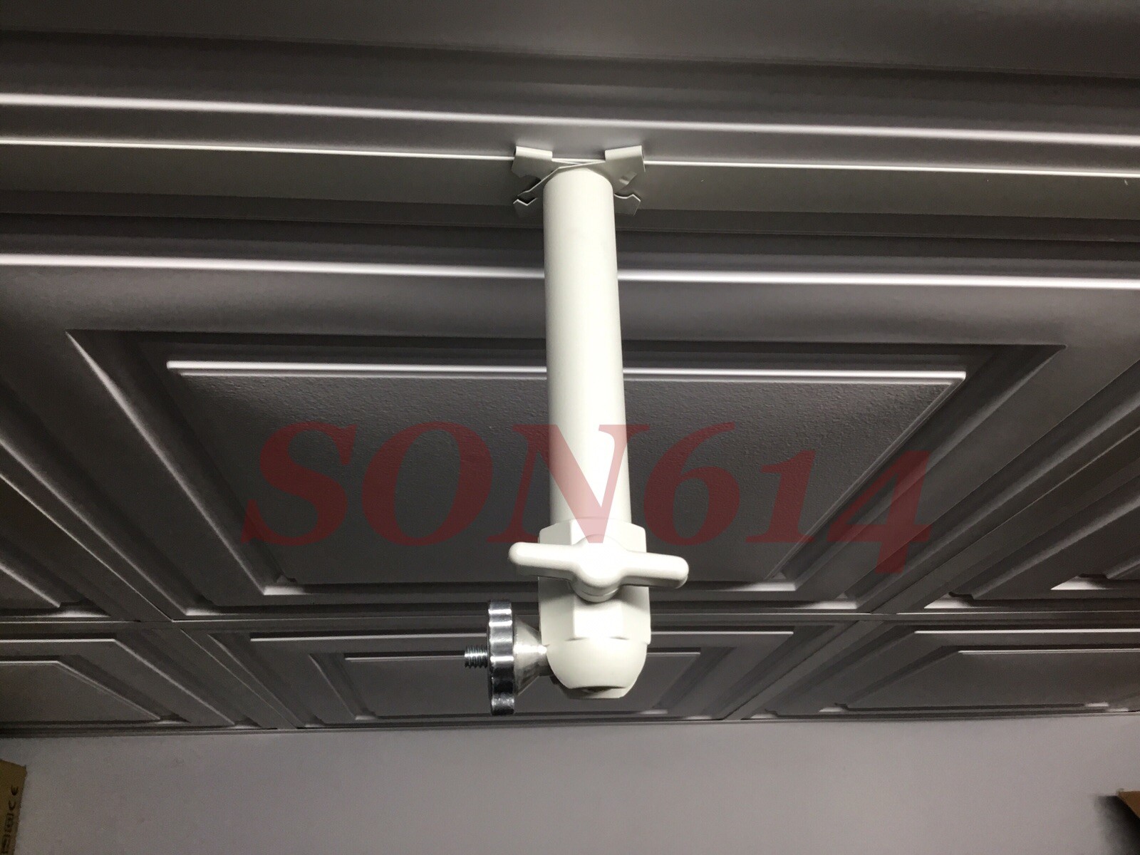CCTV Camera Mounting Bracket Adjustable Universal Wall Ceiling T-Rail 25LBs NEW!