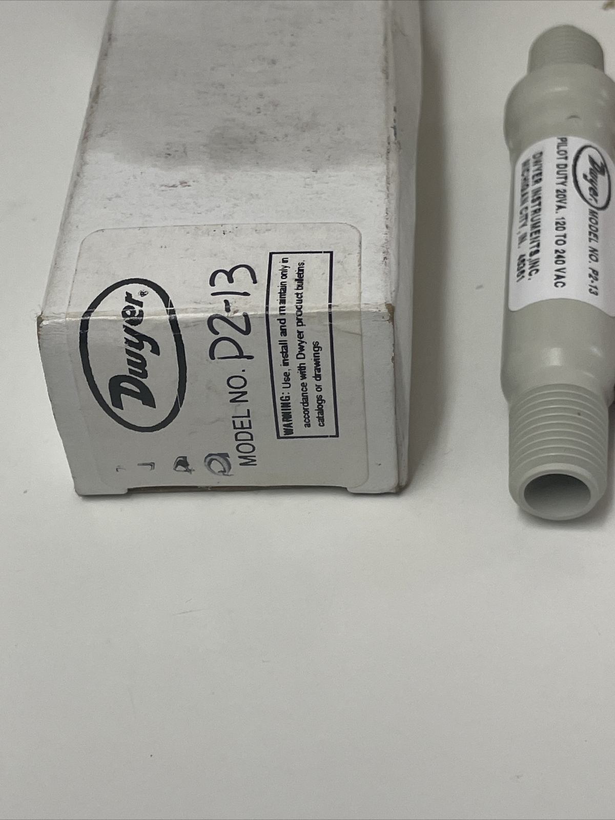 Inline flow switch Dwyer P2-13
