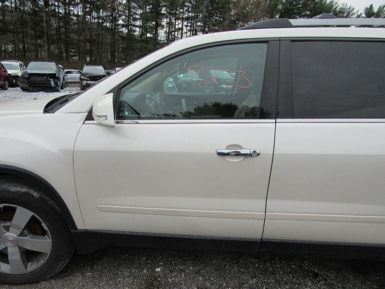 ACADIA 2011 Glove Box 1039416