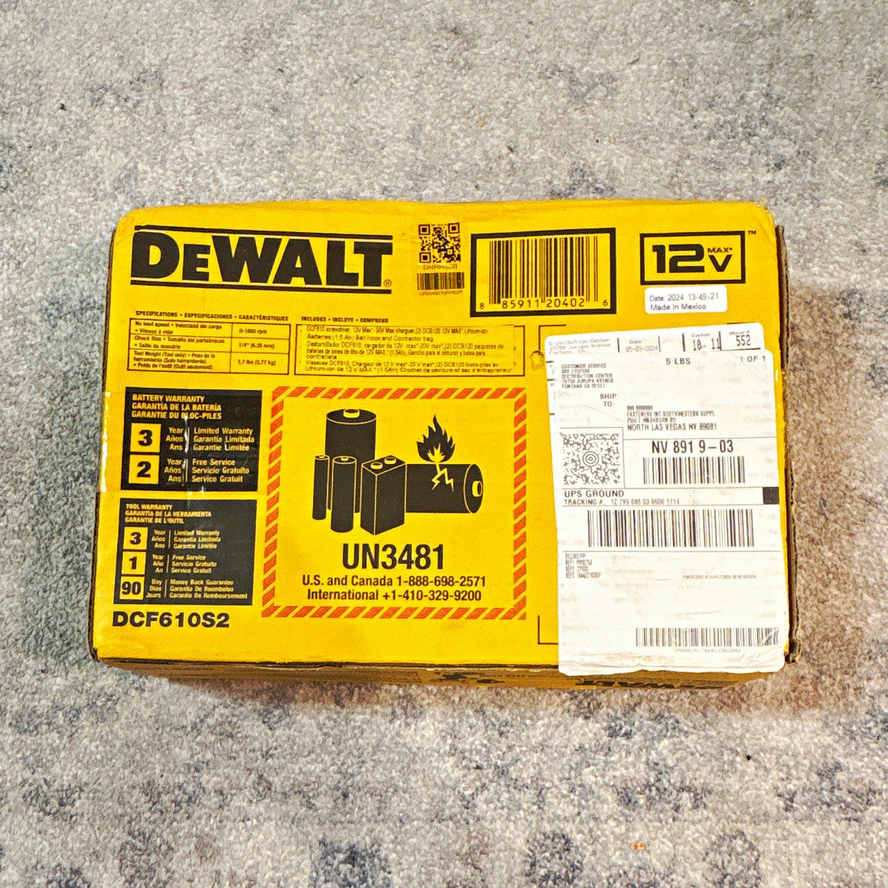 DEWALT 12V Max DCF610S2 Cordless Screwdriver Kit w/ 2 Li-Ion Batteries