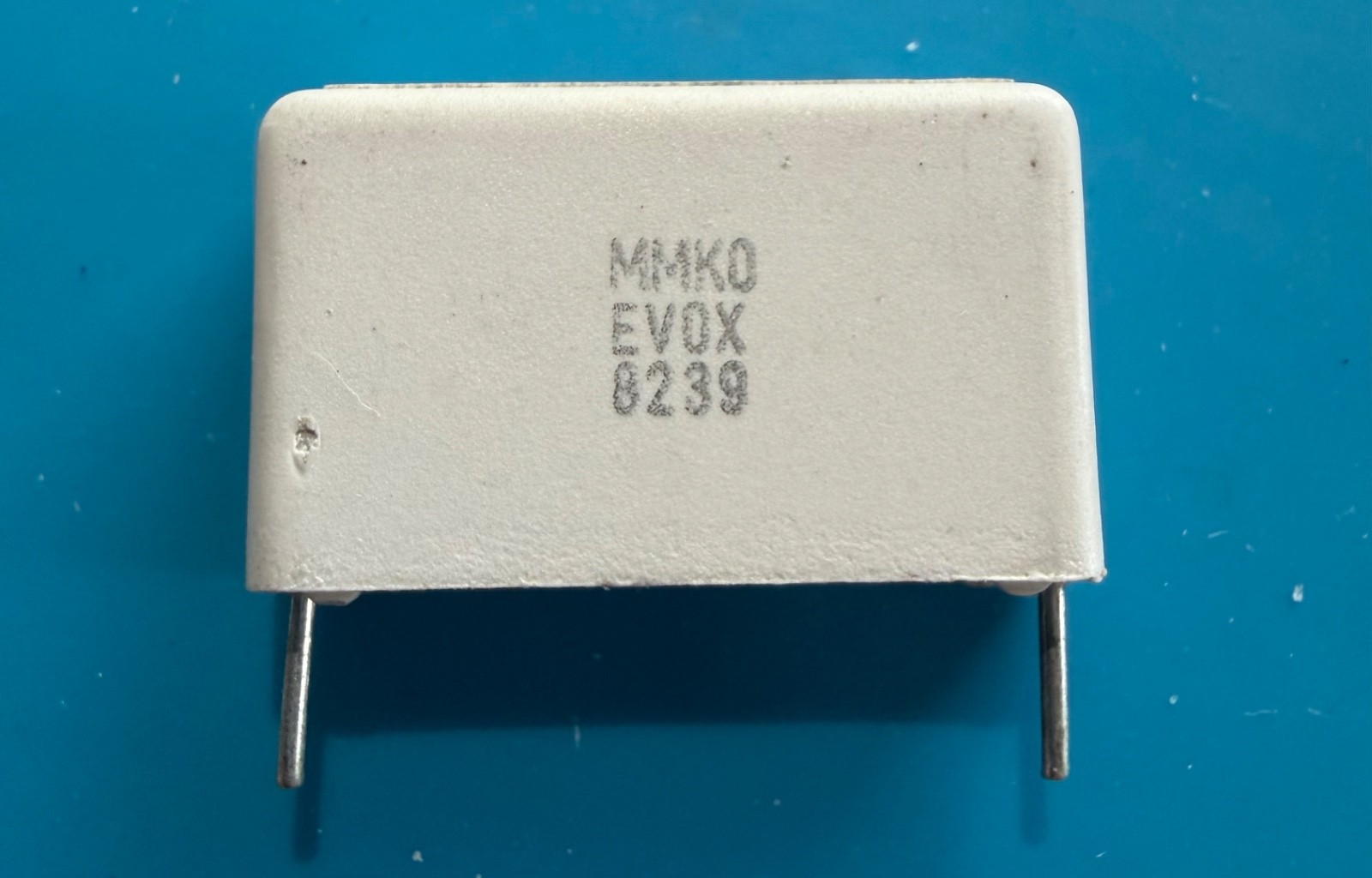 EVOX MMK .47M250 Integrated Circuit