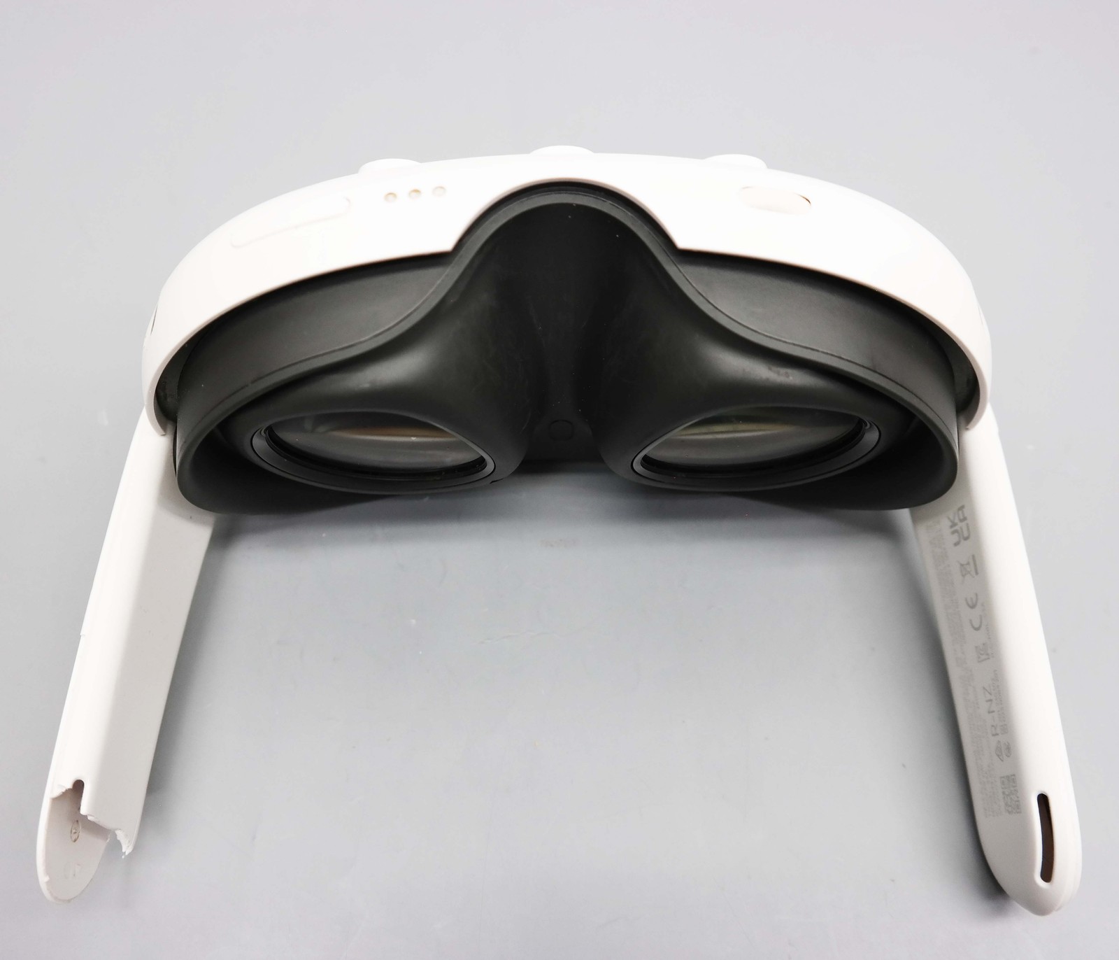 Meta Quest 3 128GB VR Headset Only READ