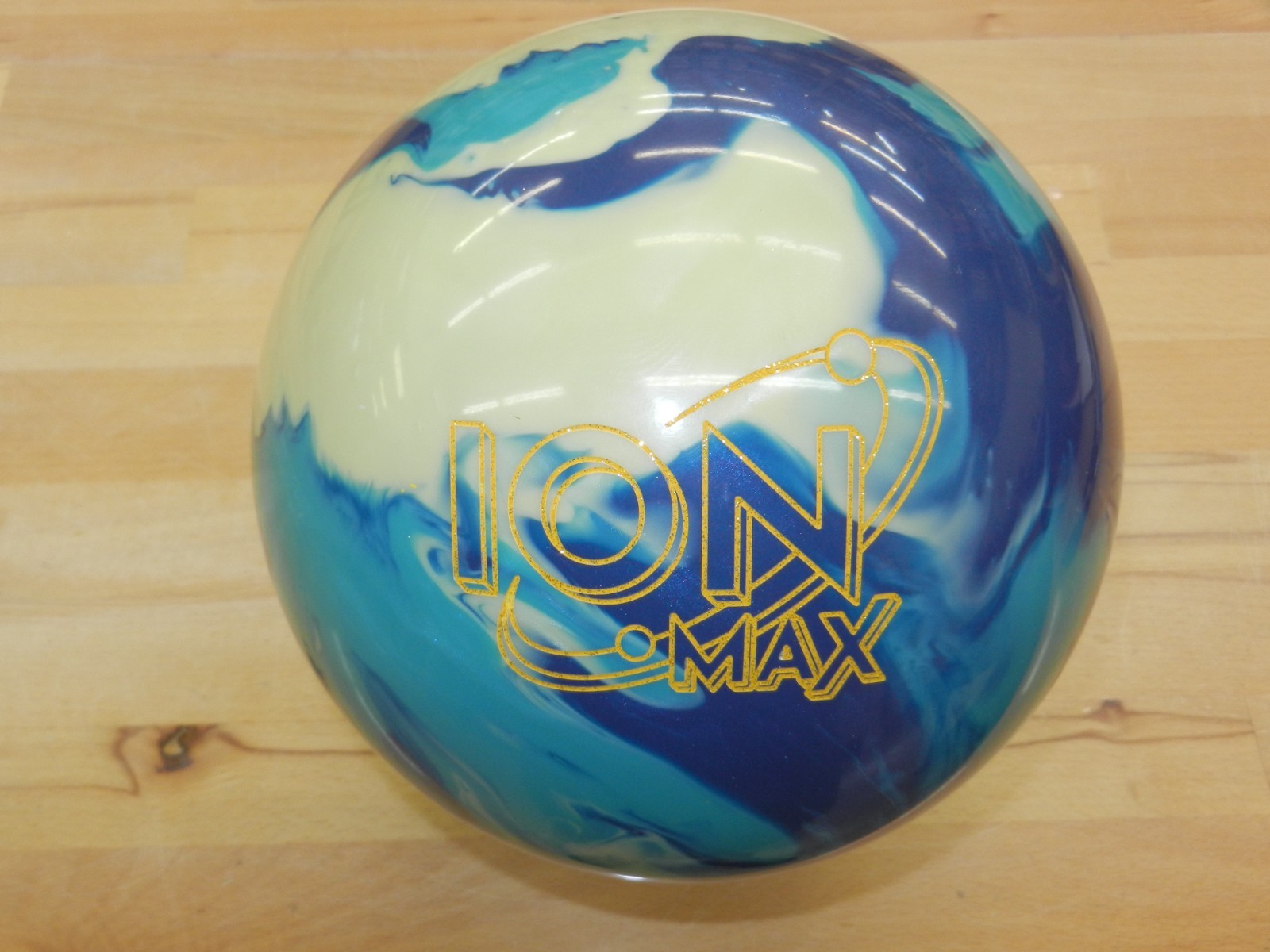 NIB 14# Storm Ion Max Pearl Bowling Ball- 14.4/3-3.5" Pin/3.27oz TW