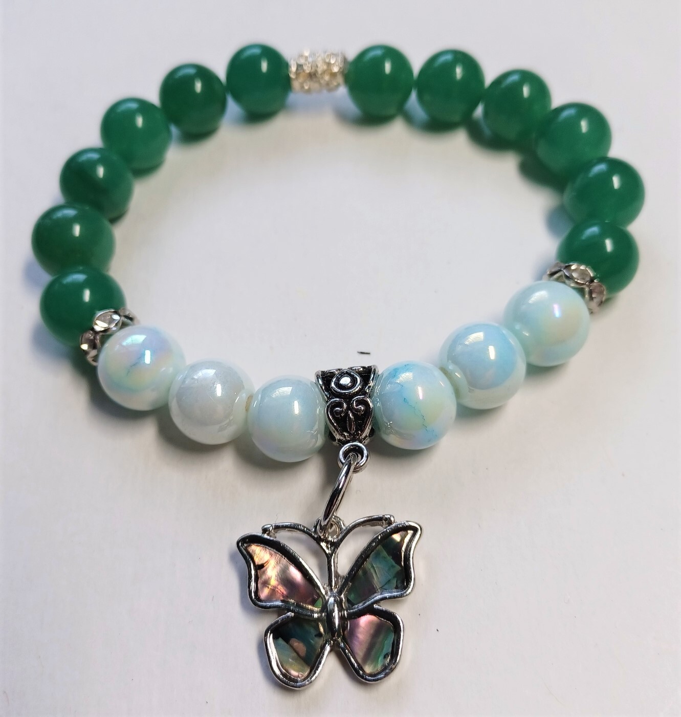 Fashionable and Elegant Glass Beaded Butterfly Charm Bracelet-Green & White