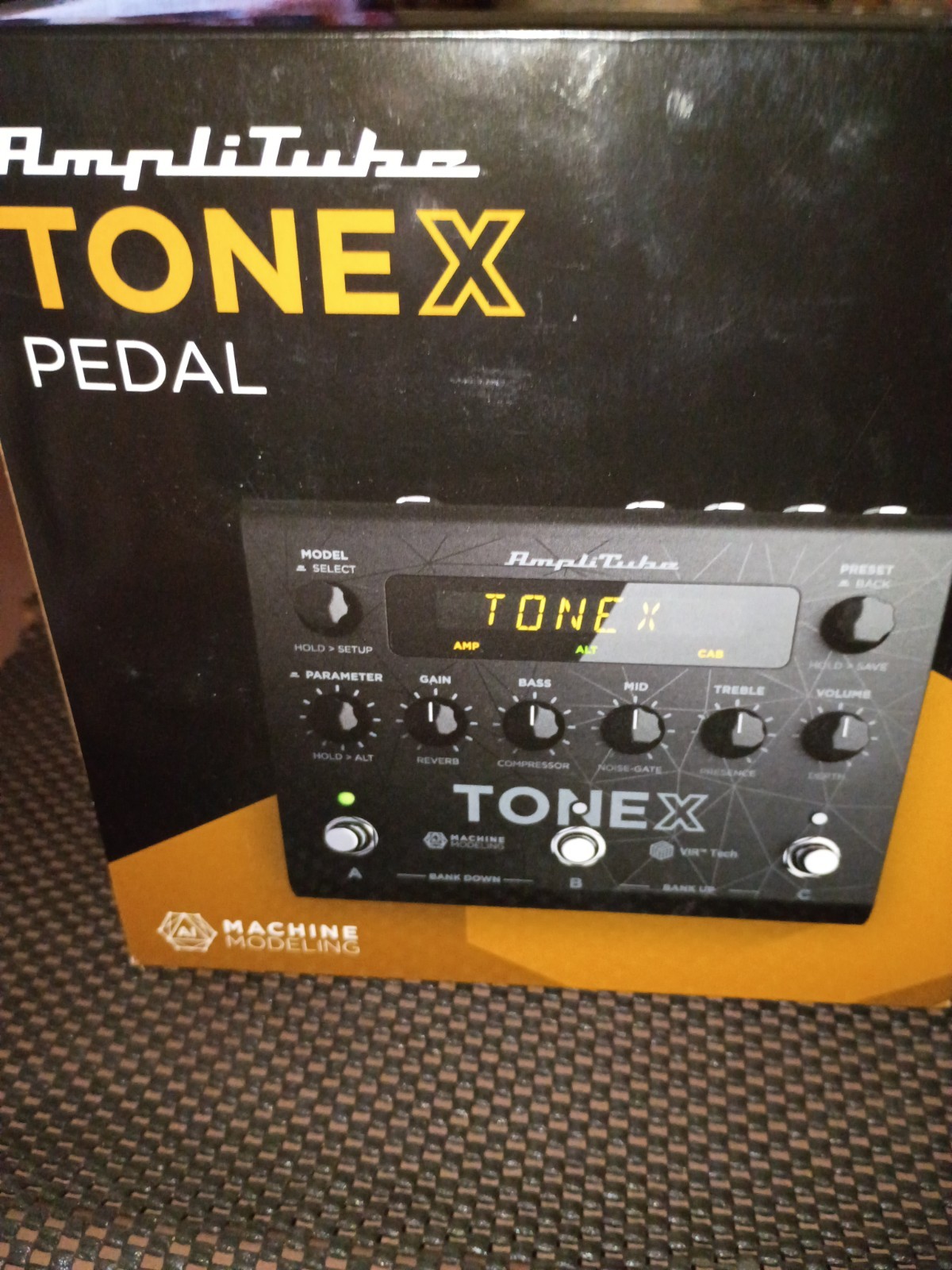 IK Multimedia ToneX Pedal in Cosmic Gray Multi-Effects Processor