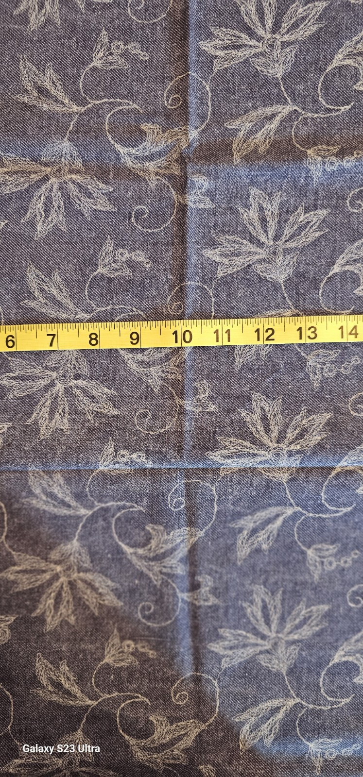 Sewing Quilting Fabric  Denim Light Weight Polycotton  Leaf Print 1.5 Yds X 44 "