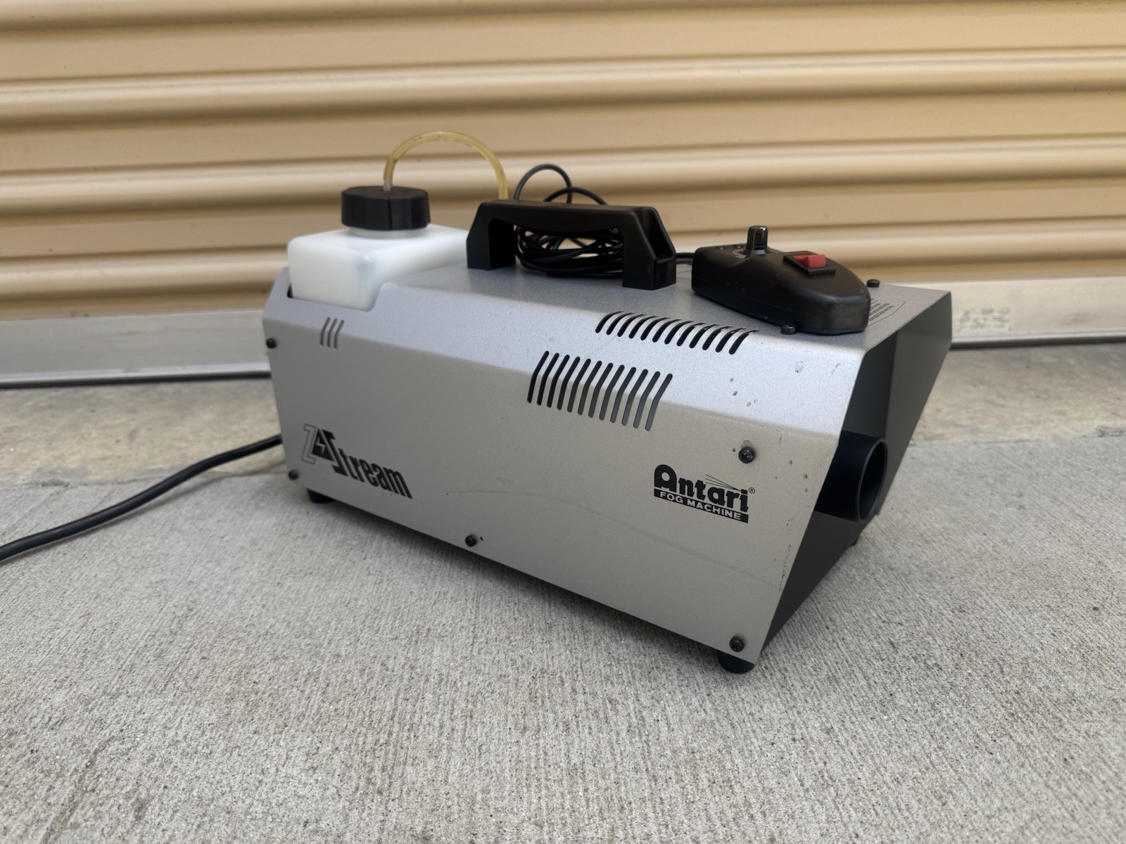 Antari Z Stream 1000W Continuous Output Stage DJ Party Fog Smoke Effect Machine
