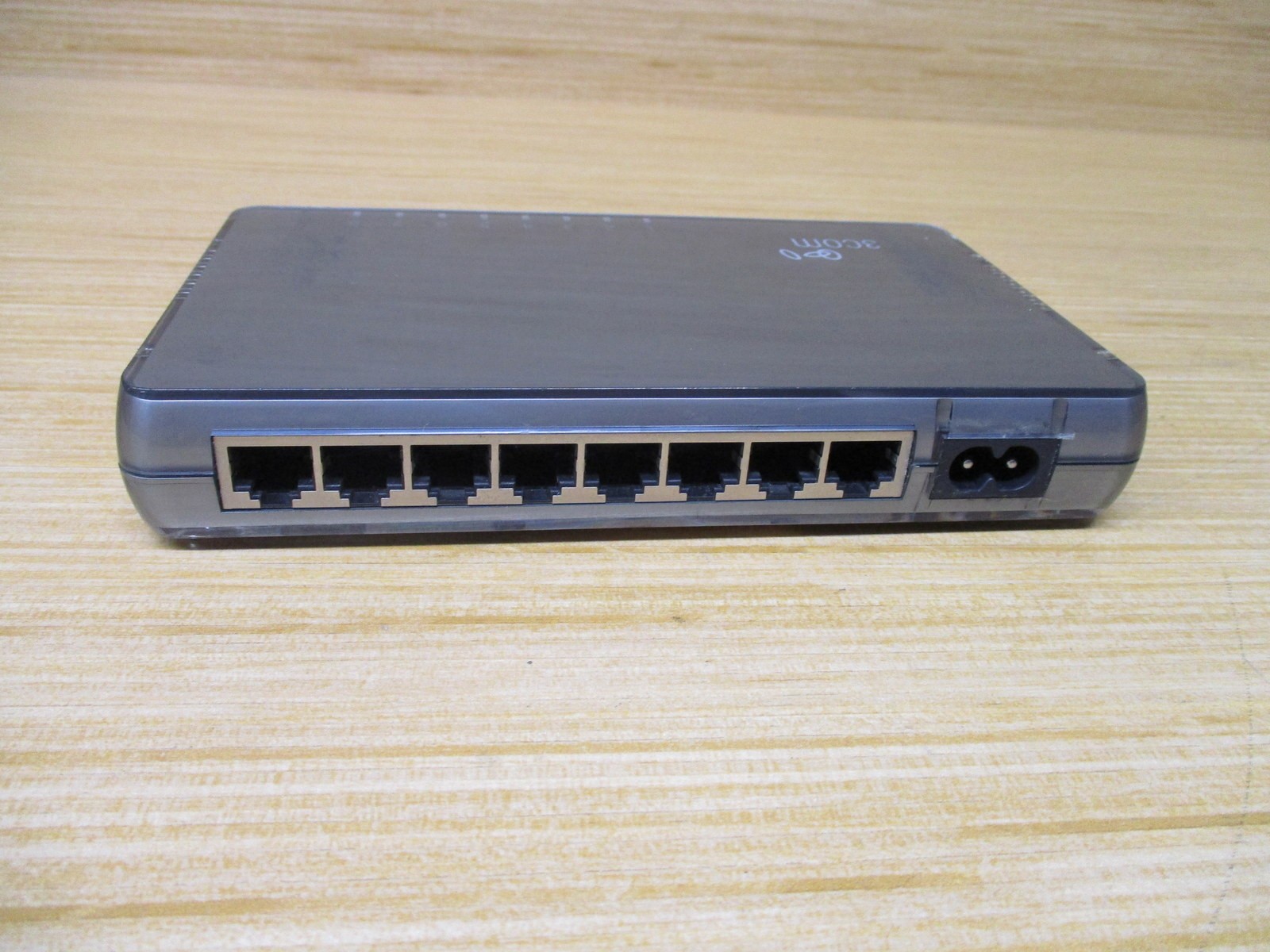 3Com 3CFSU08 Ethernet Switch