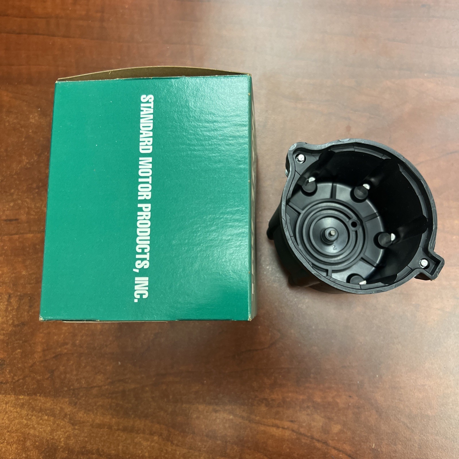🇺🇸 Standard True-Tech FD176T Distributor Cap! Free Shipping!