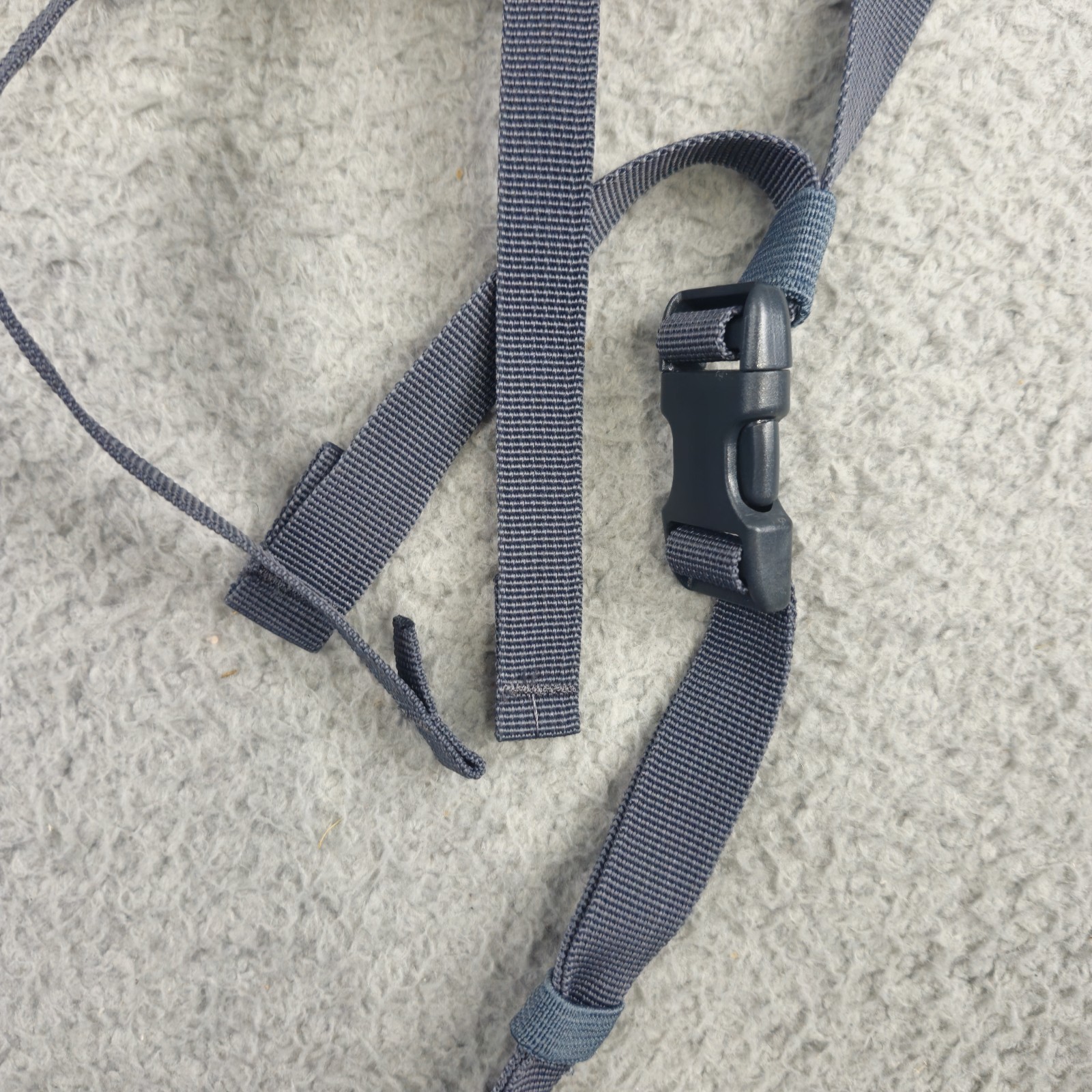 Ozark Trail Hydration Backpack 2L Bladder Black Gray Inner /Outer Pockets 9x16