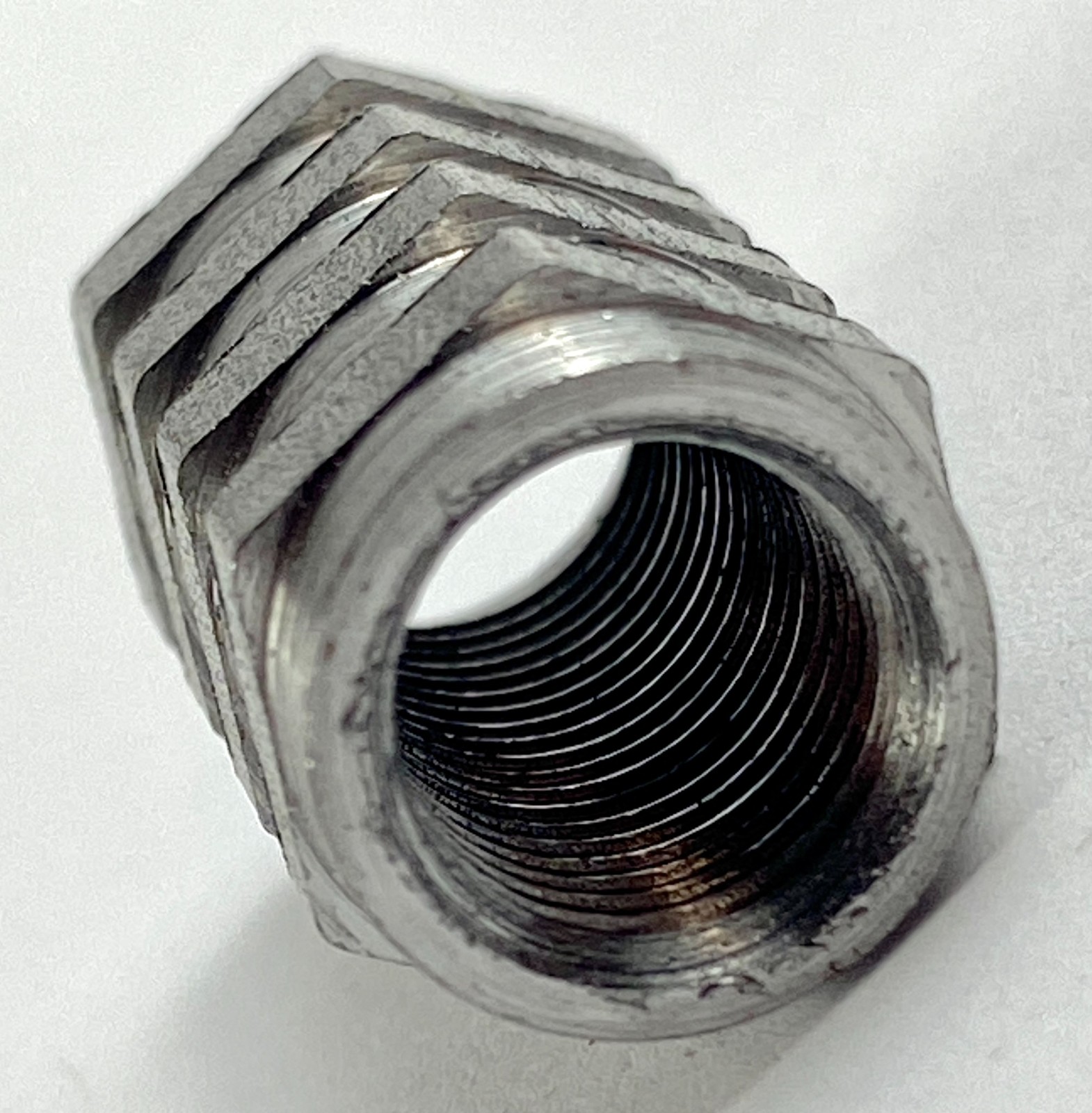 H24-50-100-1/2" Hex Threaded Insert 1" 1000-Pack