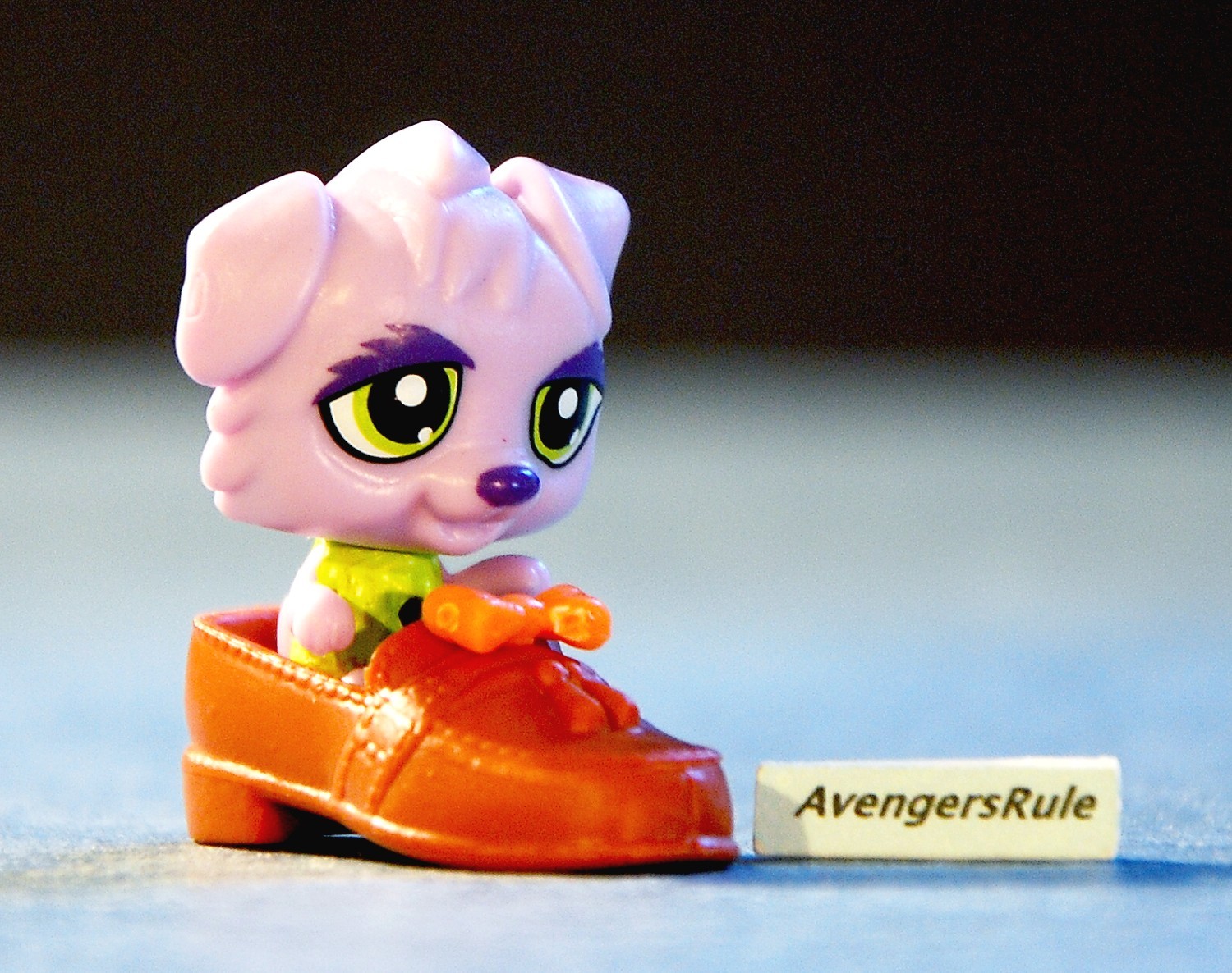 Littlest Pet Shop Pet Hideouts Series 1 #3863 Dog Light Purple