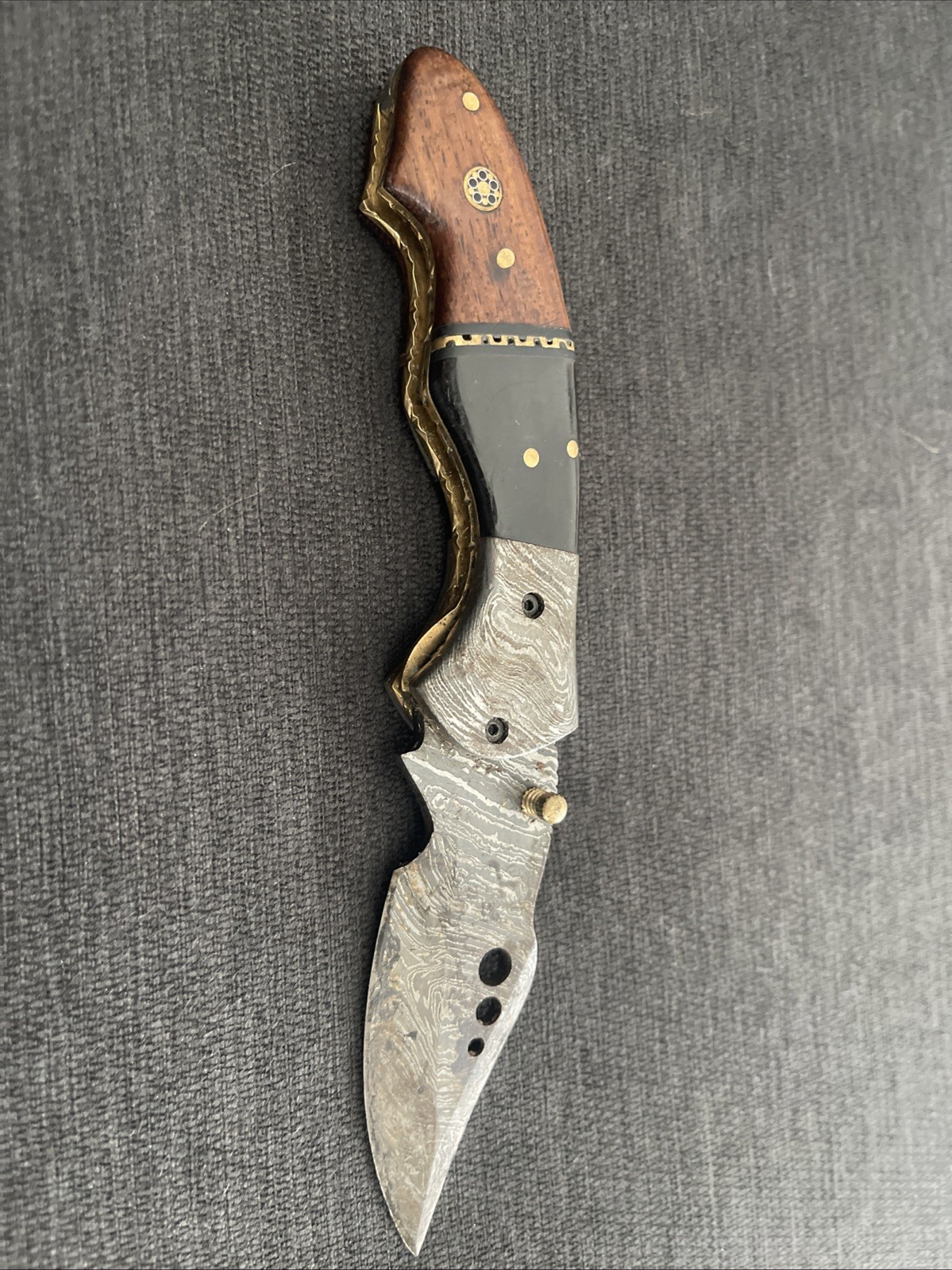 Damascus Steel Folding Pocket Knife