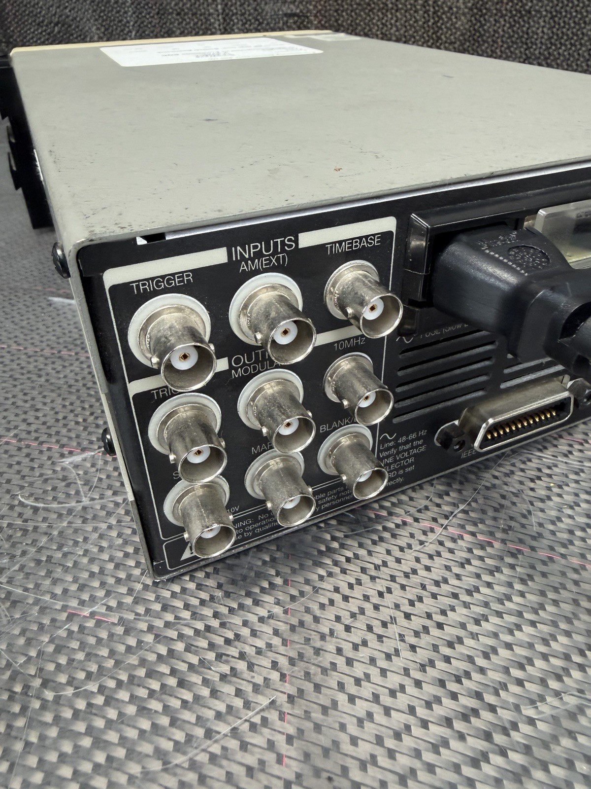 Stanford Research Systems DS345 30MHz Synthesized Function Generator