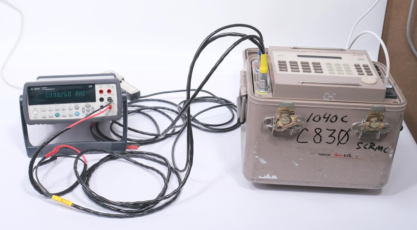 Arbiter Systems 1040C Panel Meter Calibrator with Hand Held / Cables