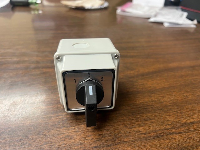 Changeover Switch 3 Position Selector Switch Box 8 Terminals 20A 550V Univers...