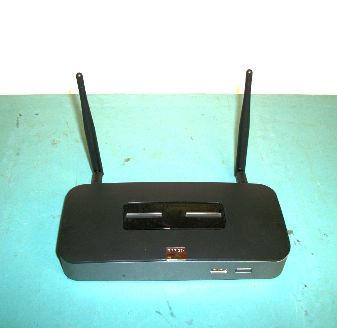BARCO Model# R9861008 ClickShare CSM-1 Wireless Presentation System