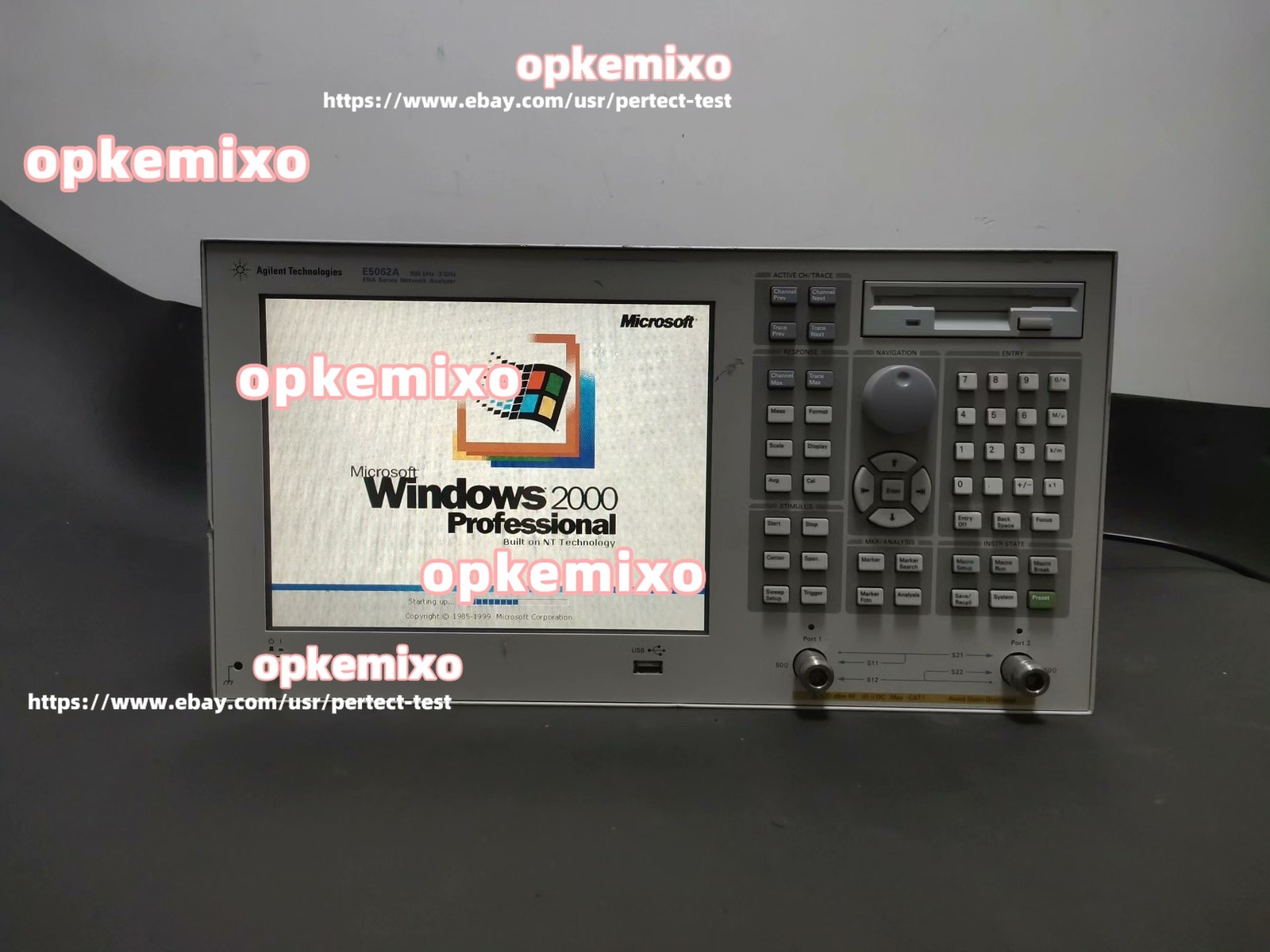 KEYSIGHT Agilent E5062A 300kHz-3GHz Vector network Analyzer /Good function