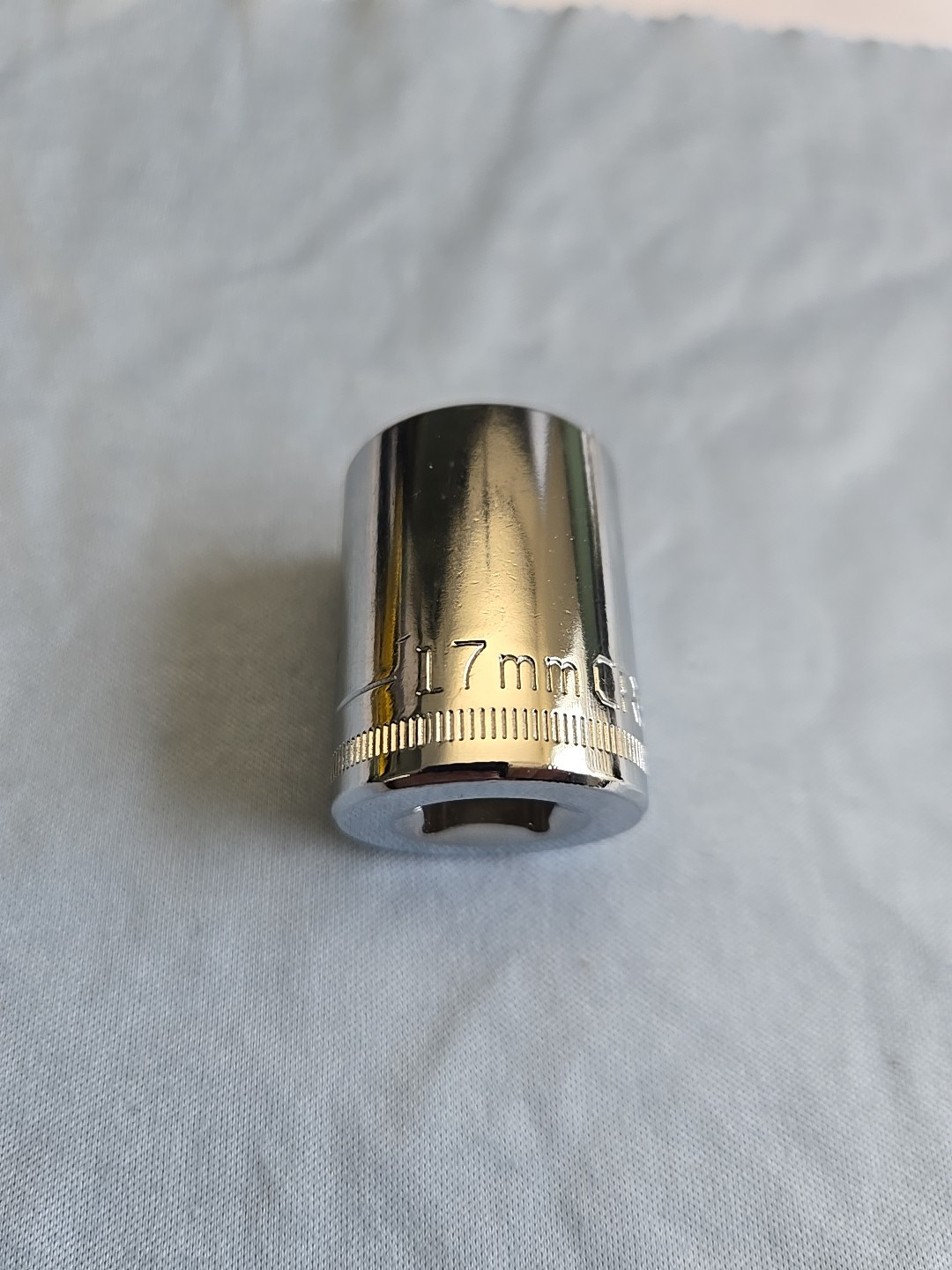 Craftsman 43548 17mm 6 Point 3/8" Drive Shallow Polished Chrome Socket Z-AP