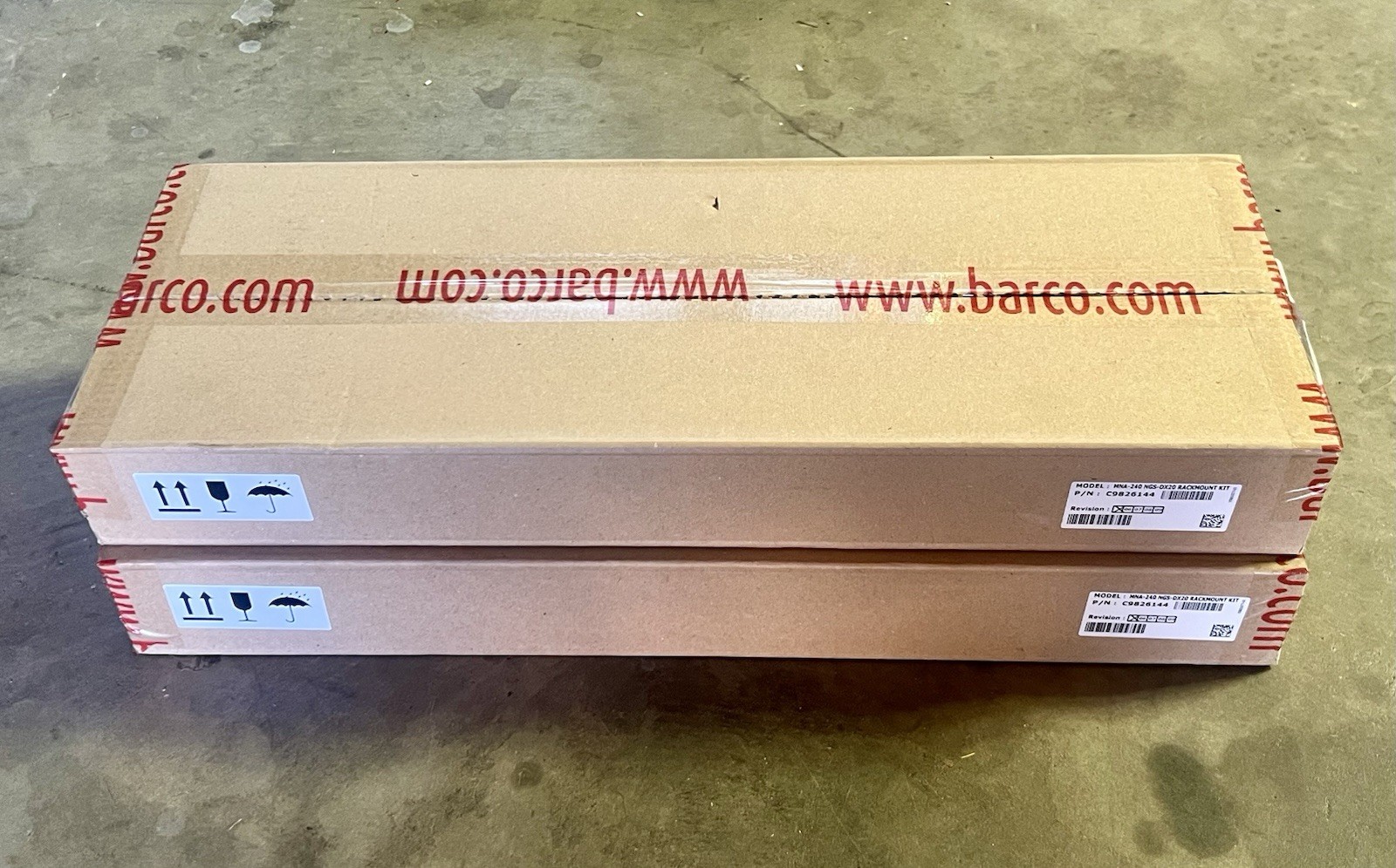 (LOT OF 2) NEW BARCO RACKMOUNT KIT 19" , P/N: C9826144 , MODEL: MNA-240/NGS-DX20