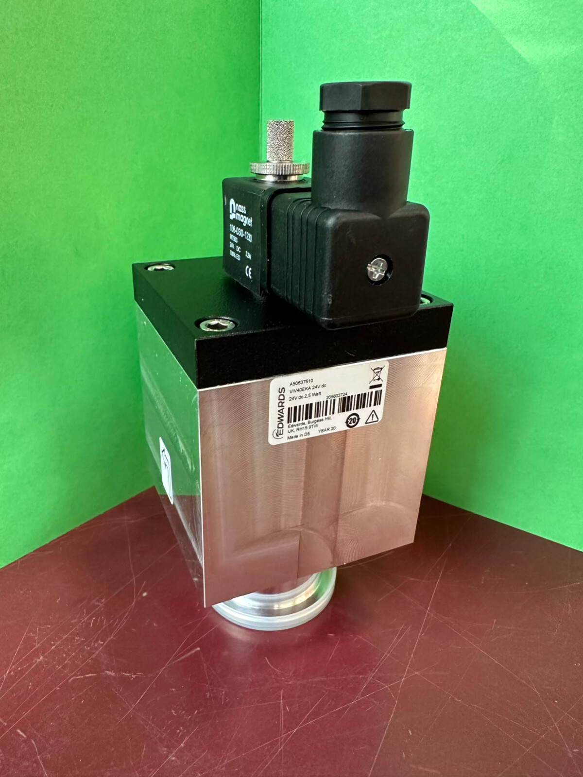 AS IS UNTESTED EDWARDS VIV40EKA ISOLATION VACUUM VALVE, 24 VDC A50637510