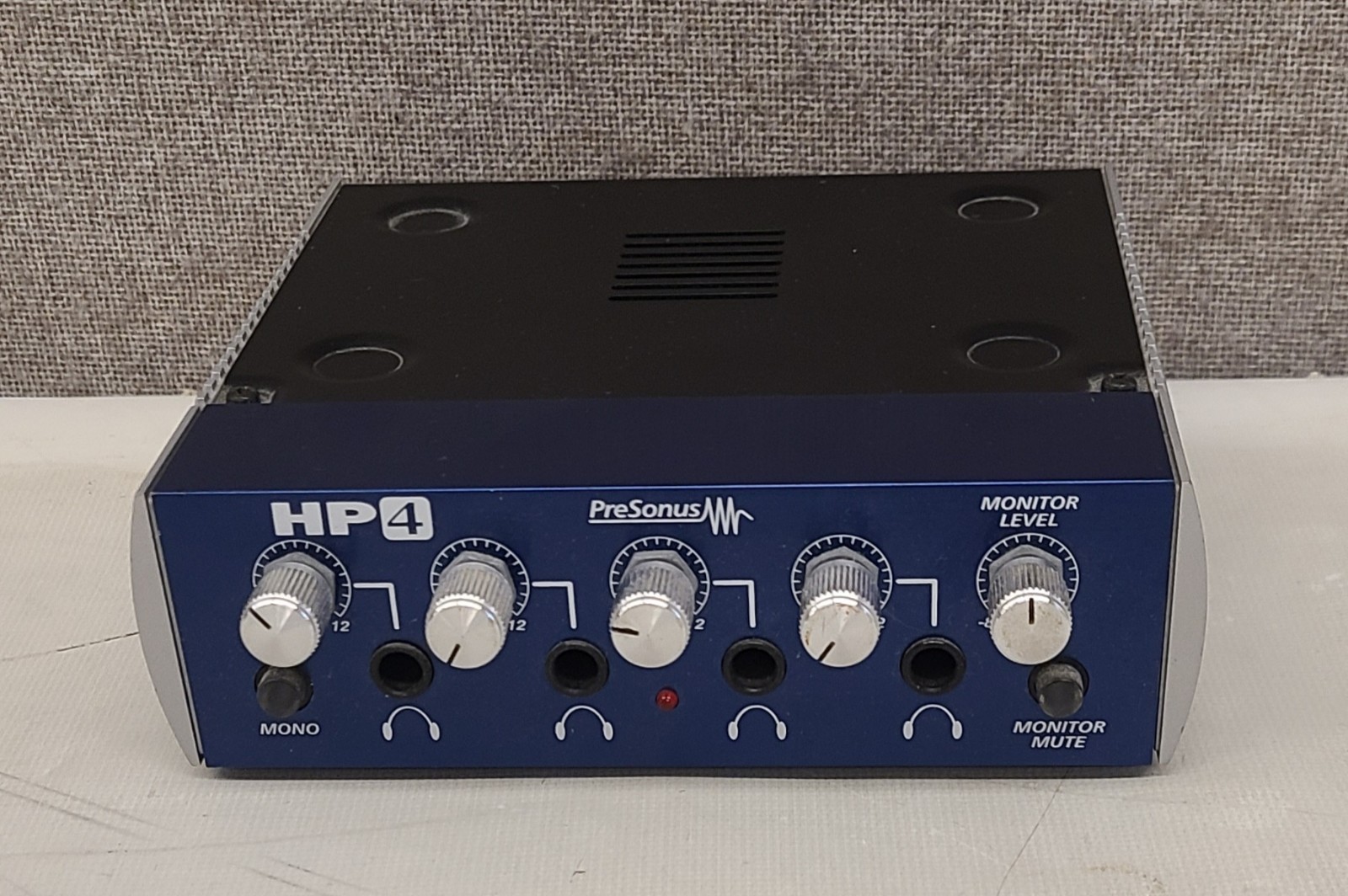 PreSonus HP4 4 Channel Headphone Amplifier Untested NO POWER SUPPLY