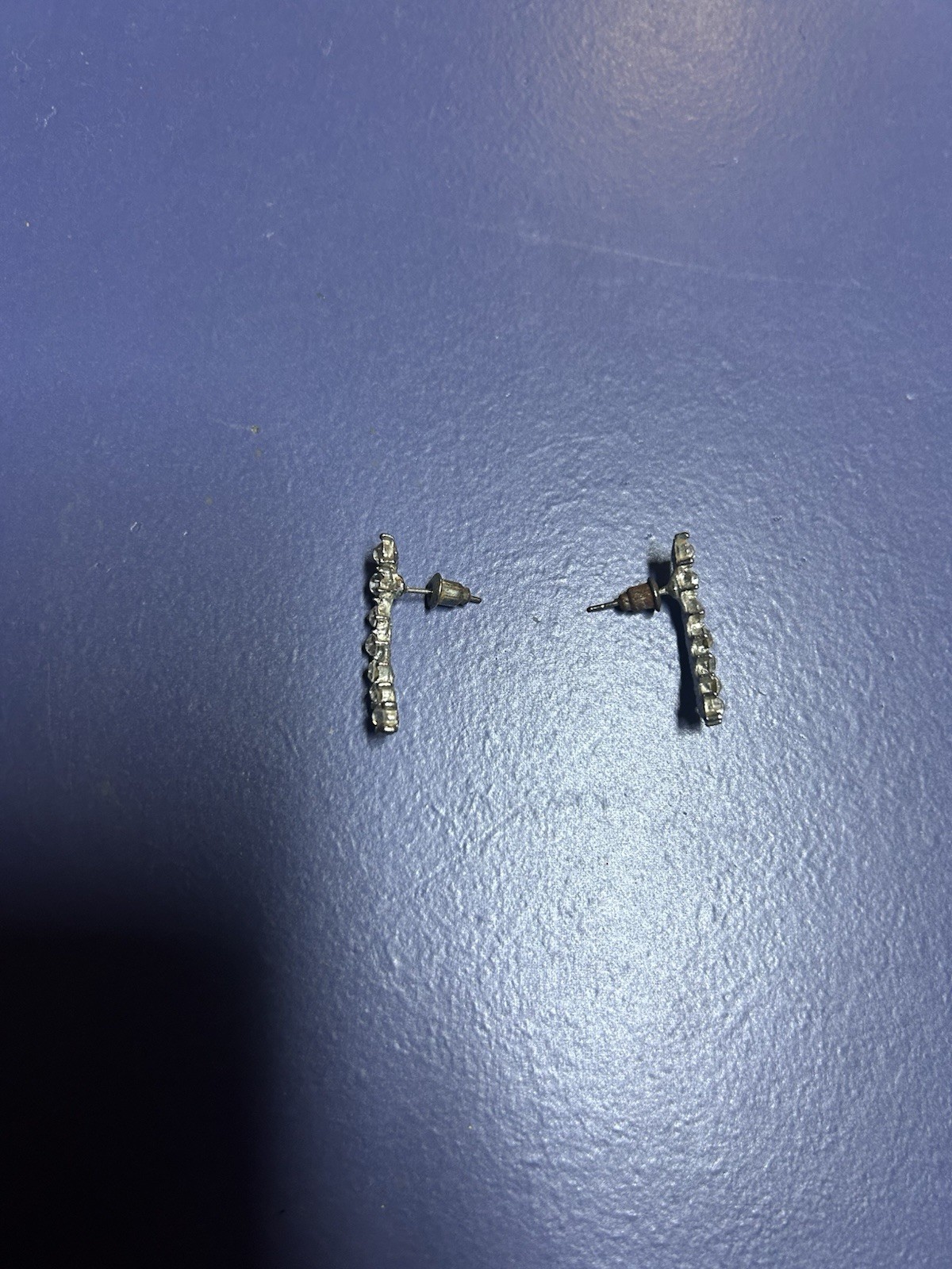 Vintage Earrings 1.2” Silver tone  Rhinestone Dangles Metal