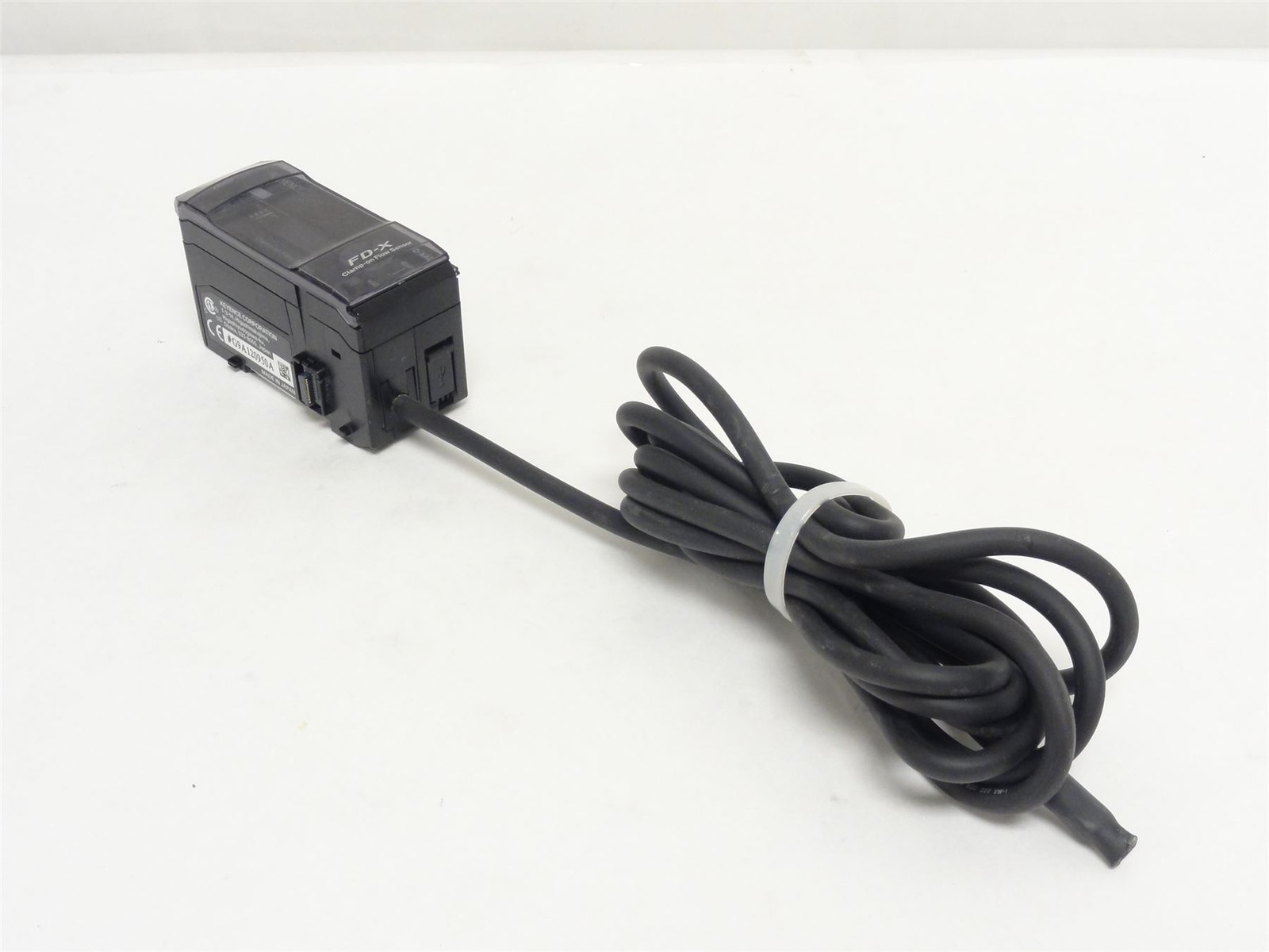 254314 Used; Keyence FD-XA2 Micro Flow Sensor Controller Expansion Unit