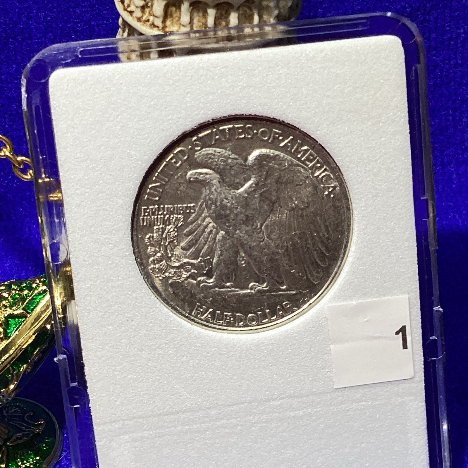 1943 WALKING LIBERTY 🗽 HALF 💰 UNCIRCULATED GRADABLE