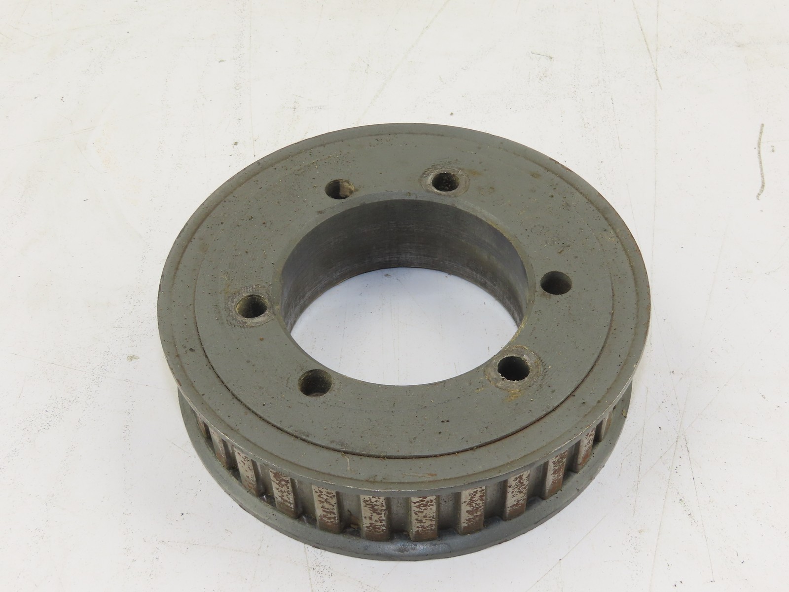 32H100SK Timing Belt Pulley in Good used condition