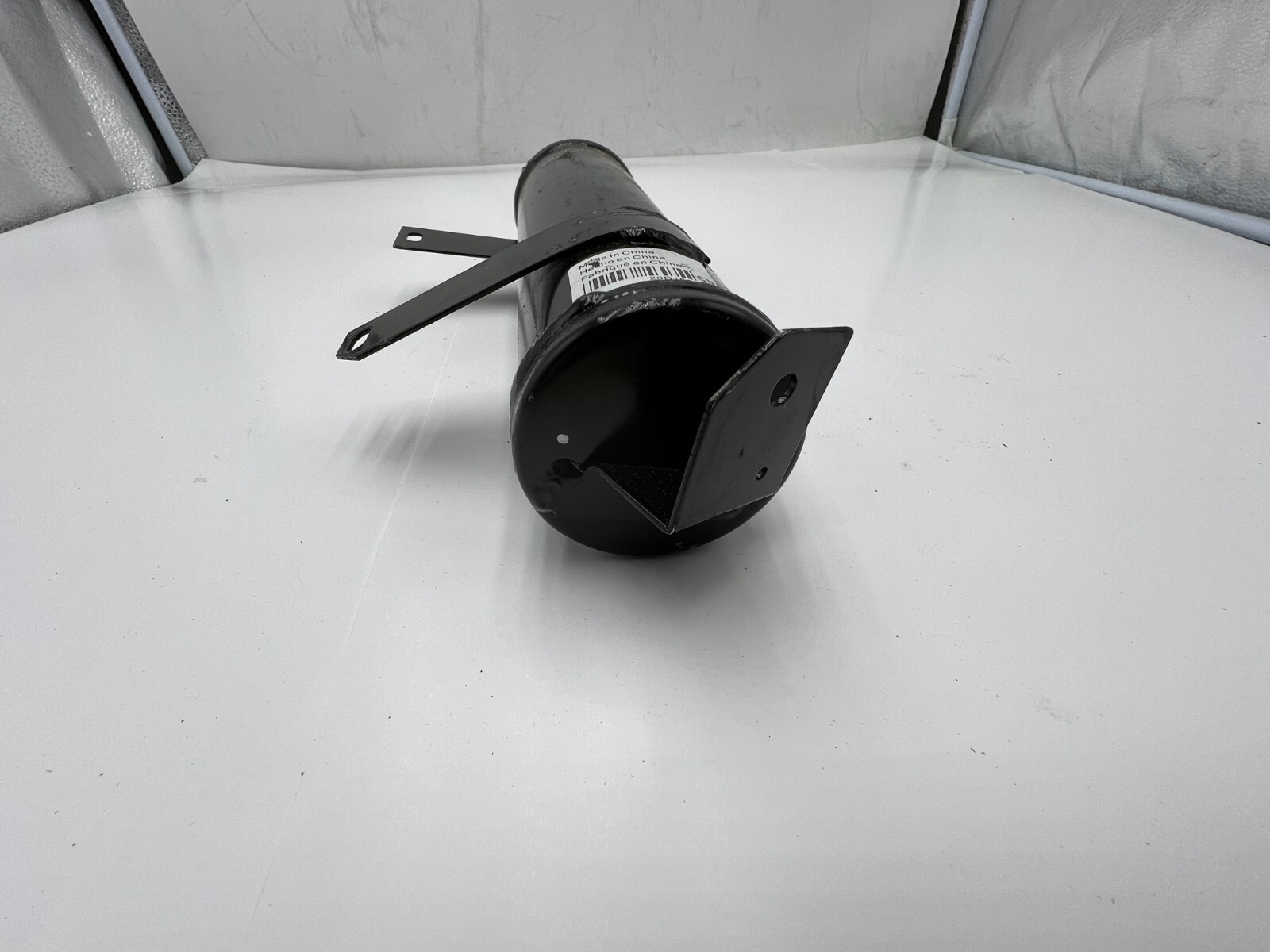 20D1513 AC Refrigerant Hose Accumulator Black