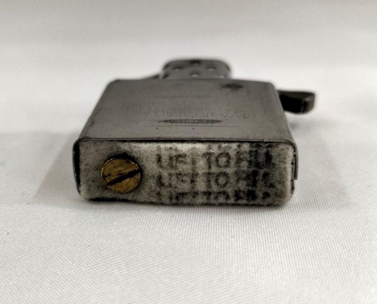 Zippo Diamond Plate Oil Lighter