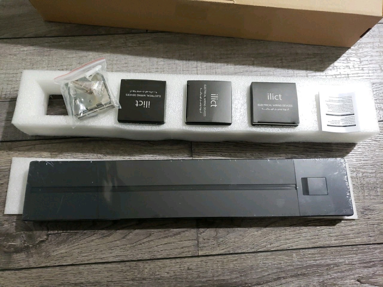 illus illumination Power Track, 8000W 18in Track Socket Outlet,  1 USB & 2 Un...