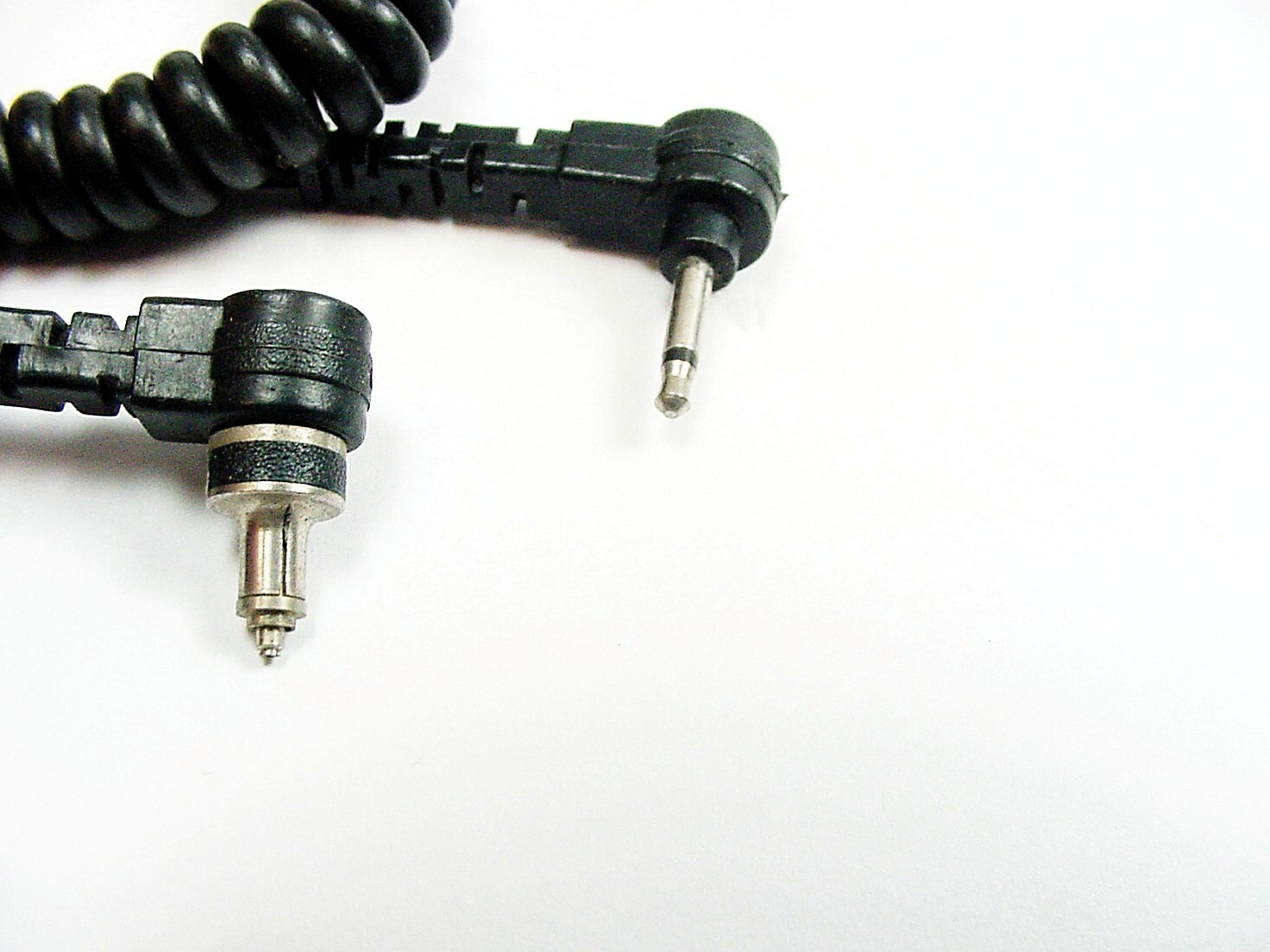 Misc sync cord #2 | For ??? | NOS | New | $14.50 |