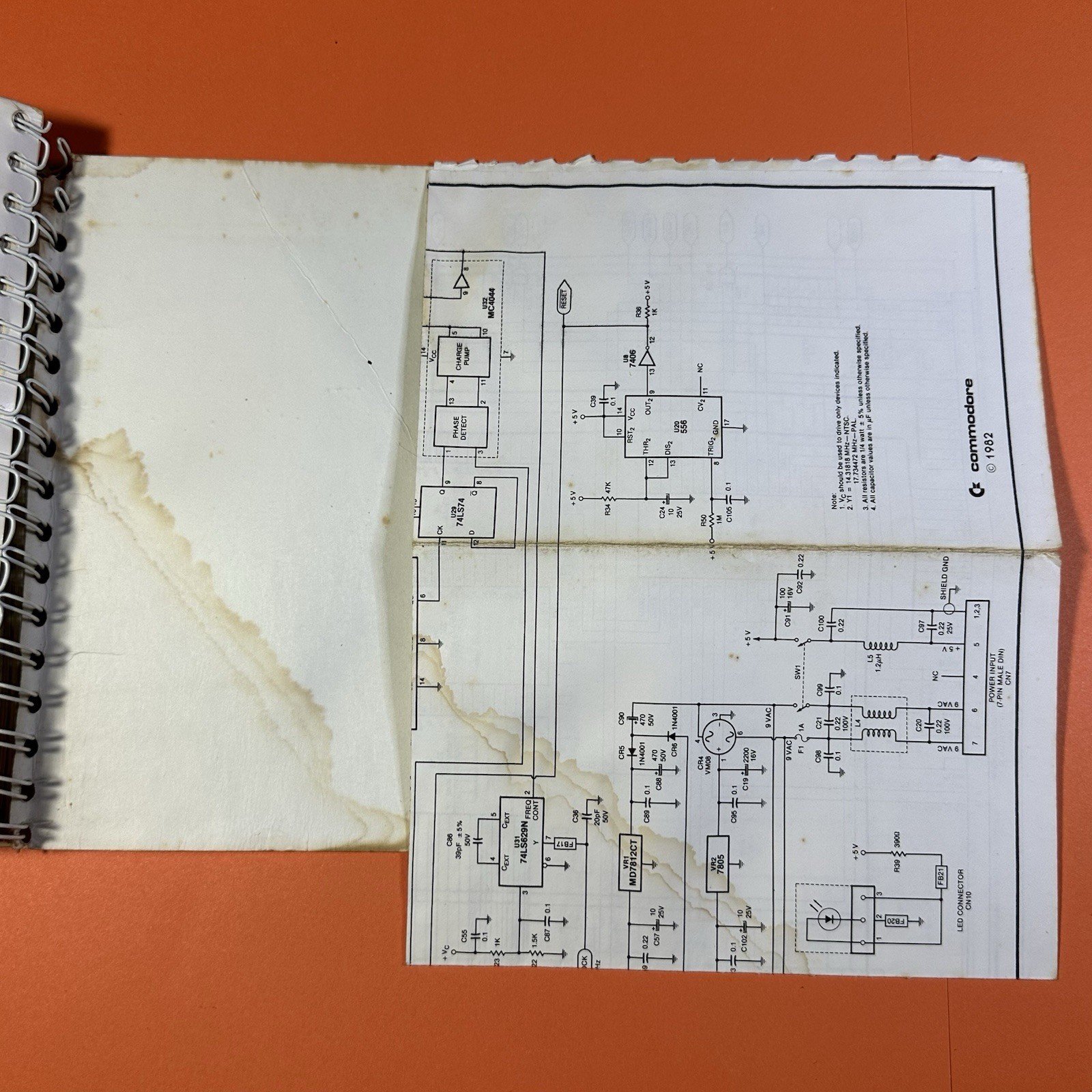 Commodore 64 Programmers Reference Guide. Good Condition But Some Pages Sticking