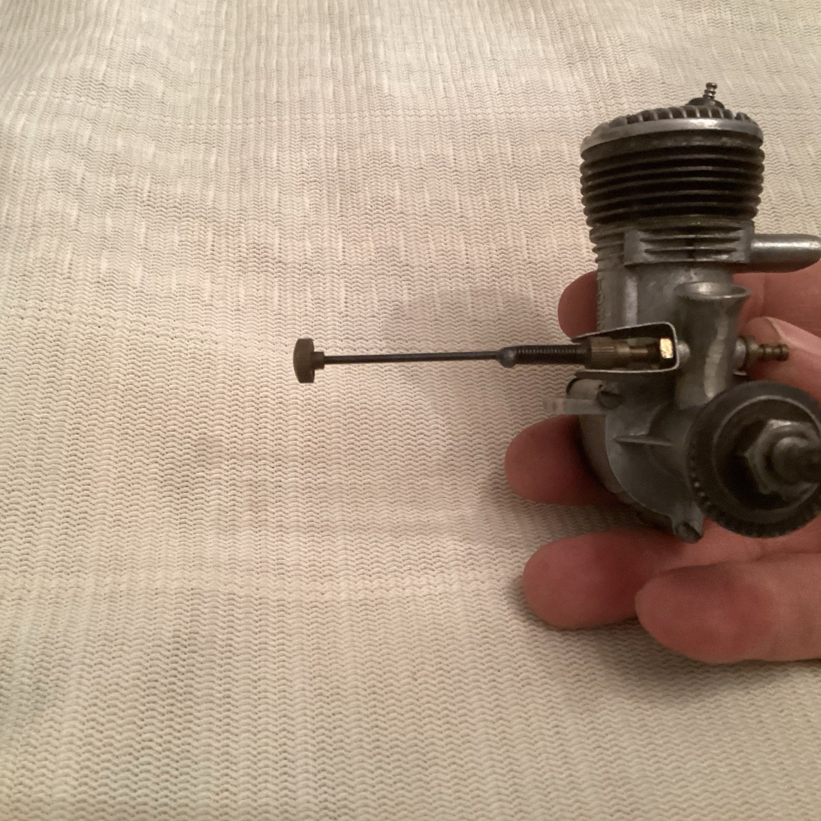 1948 torpedo line control airplane engines