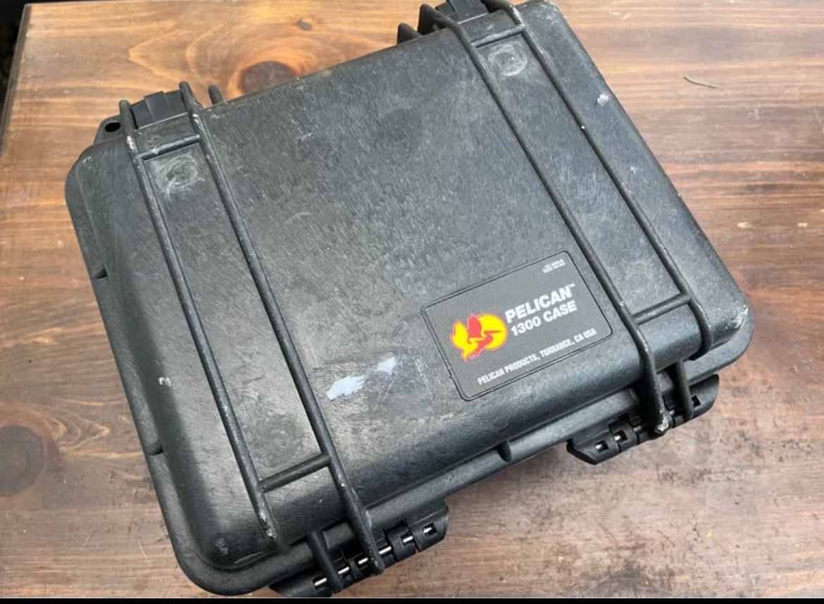 Pelican 1300 Watertight, Dust Proof Protective Case
