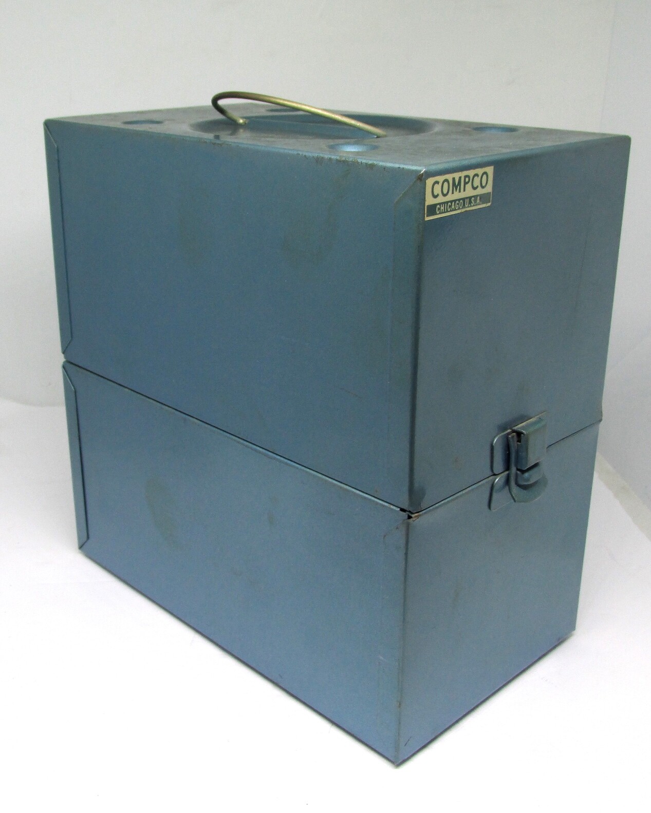 Vintage Compco Chicago Blue Metal Box With Handle For Six Film Canisters