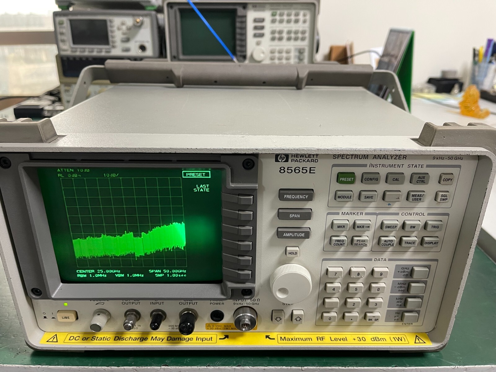Agilent Keysight 8565E 9KHz - 50GHz Spectrum Analyzer w/ 85620A module_1299