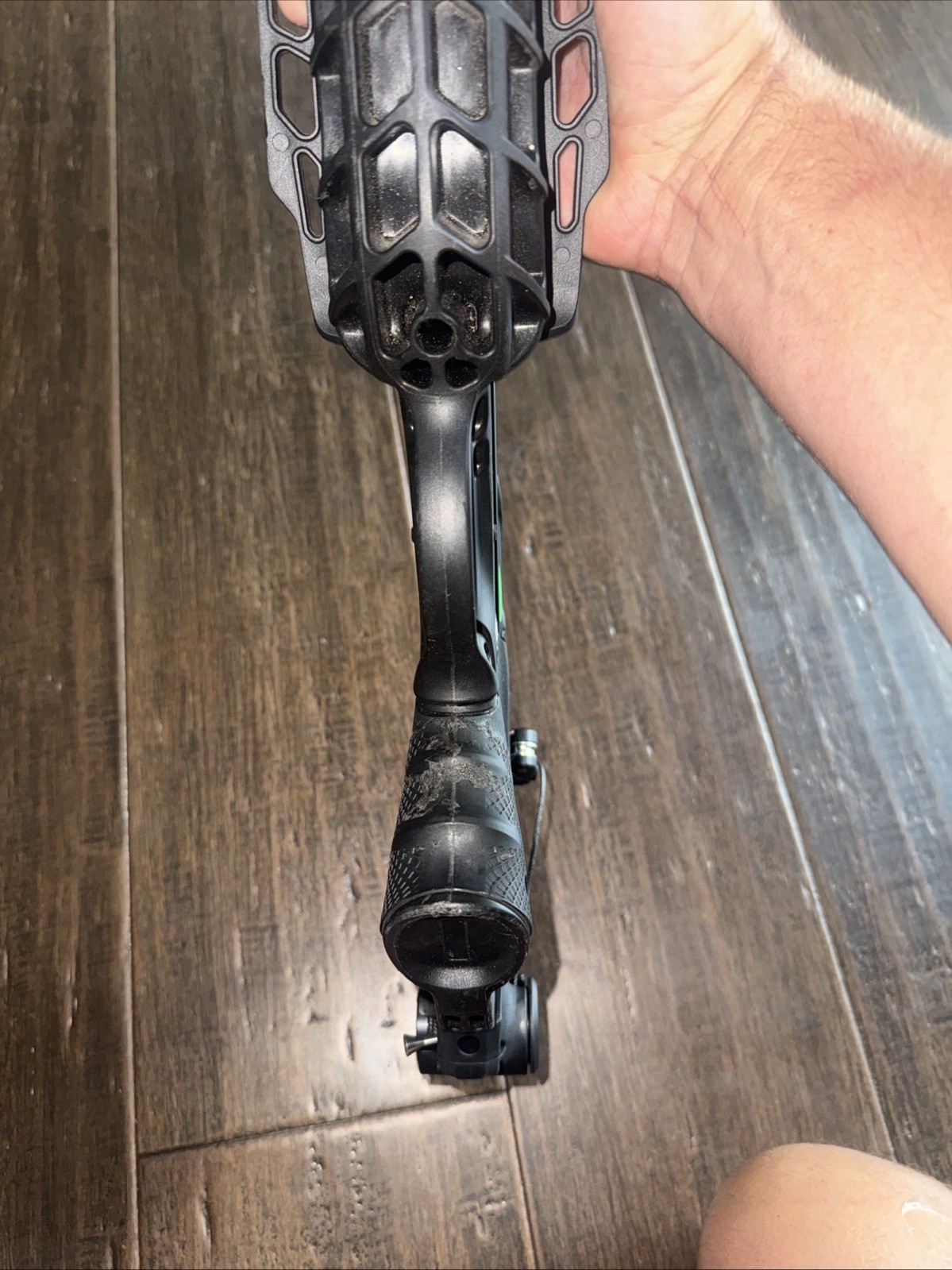 Barnett XP 370 compound crossbow Needs Repairs