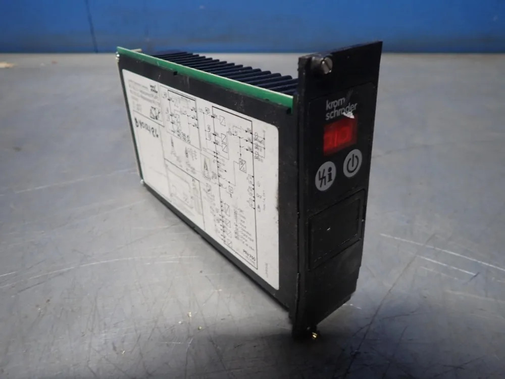 KROMSCHRODER  PFU760 AUTOMATIC BURNER CONTROL UNIT  09251530478