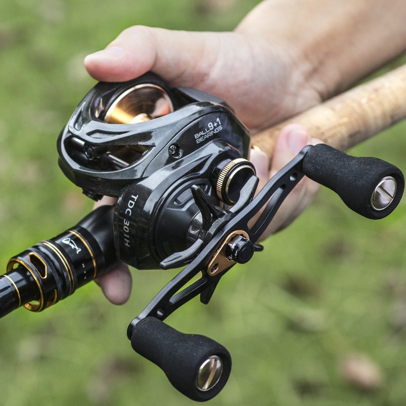 Baitcast Reel Fishing Carbon Body Max drag 16kg Lure Shake Slowly Wheel Metal