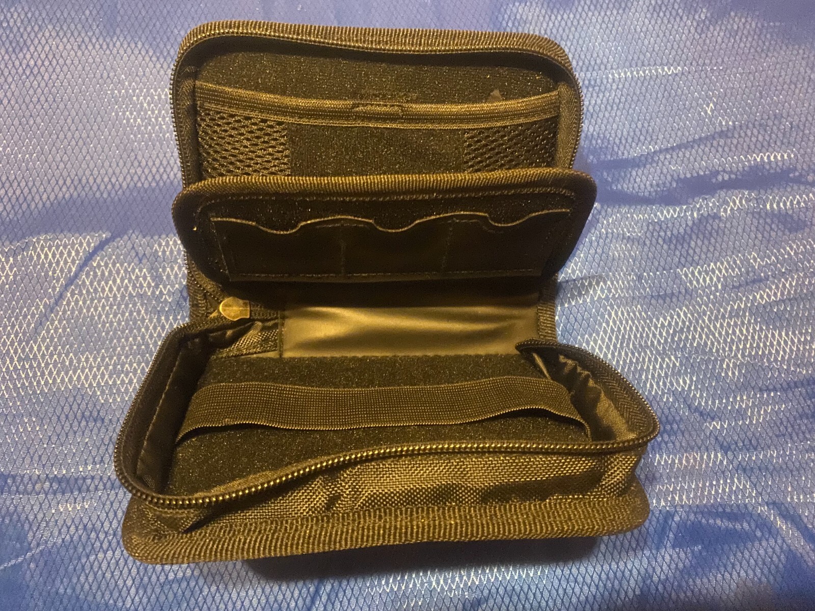 Unbranded DS carrying case