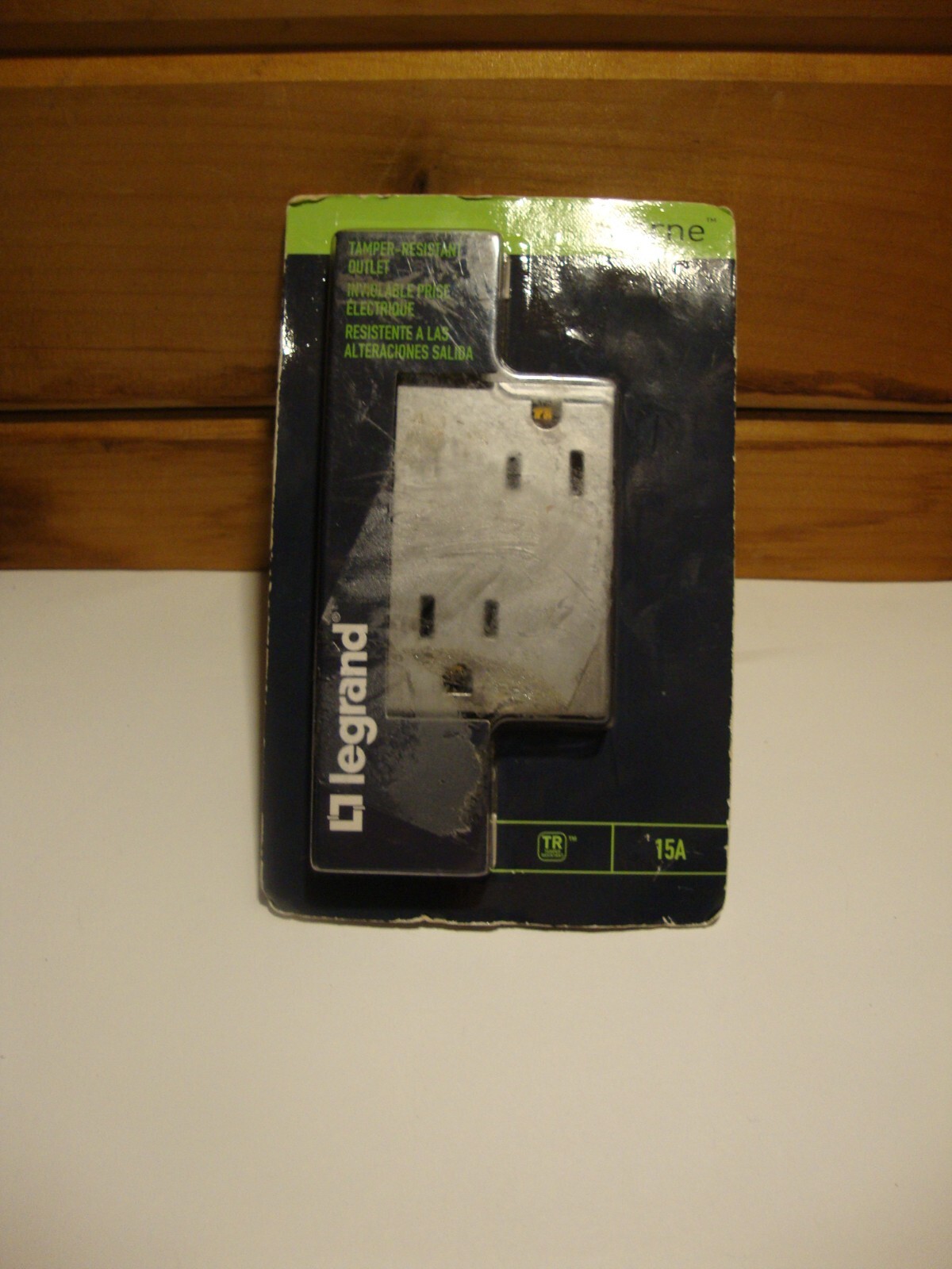 Sealed ARTR153M4 - Adorne Outlet - Plus size - 15 Amp - Magnesium Finish